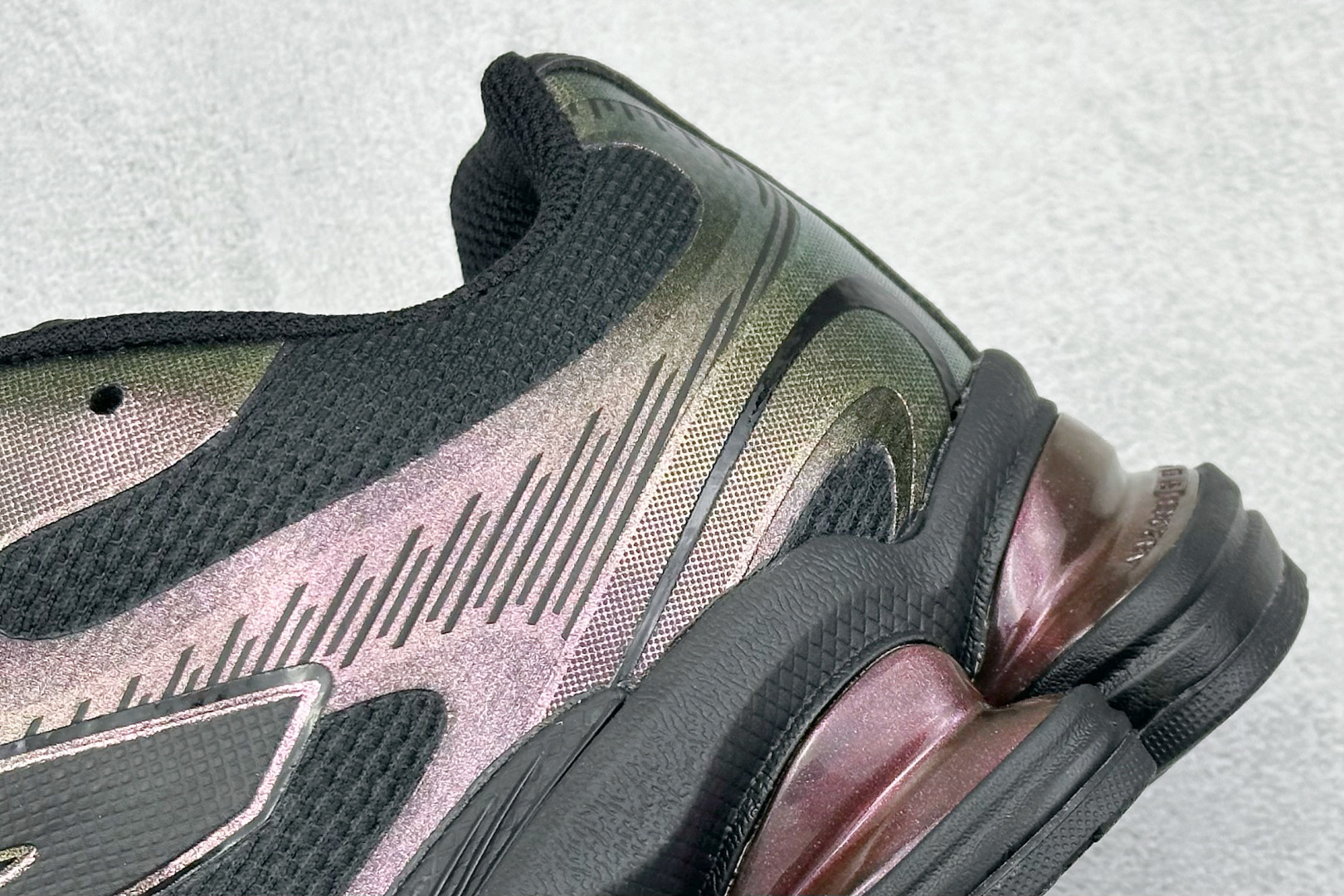 210 New Balance 新百伦 NB2000 网面休闲鞋 U20006C1