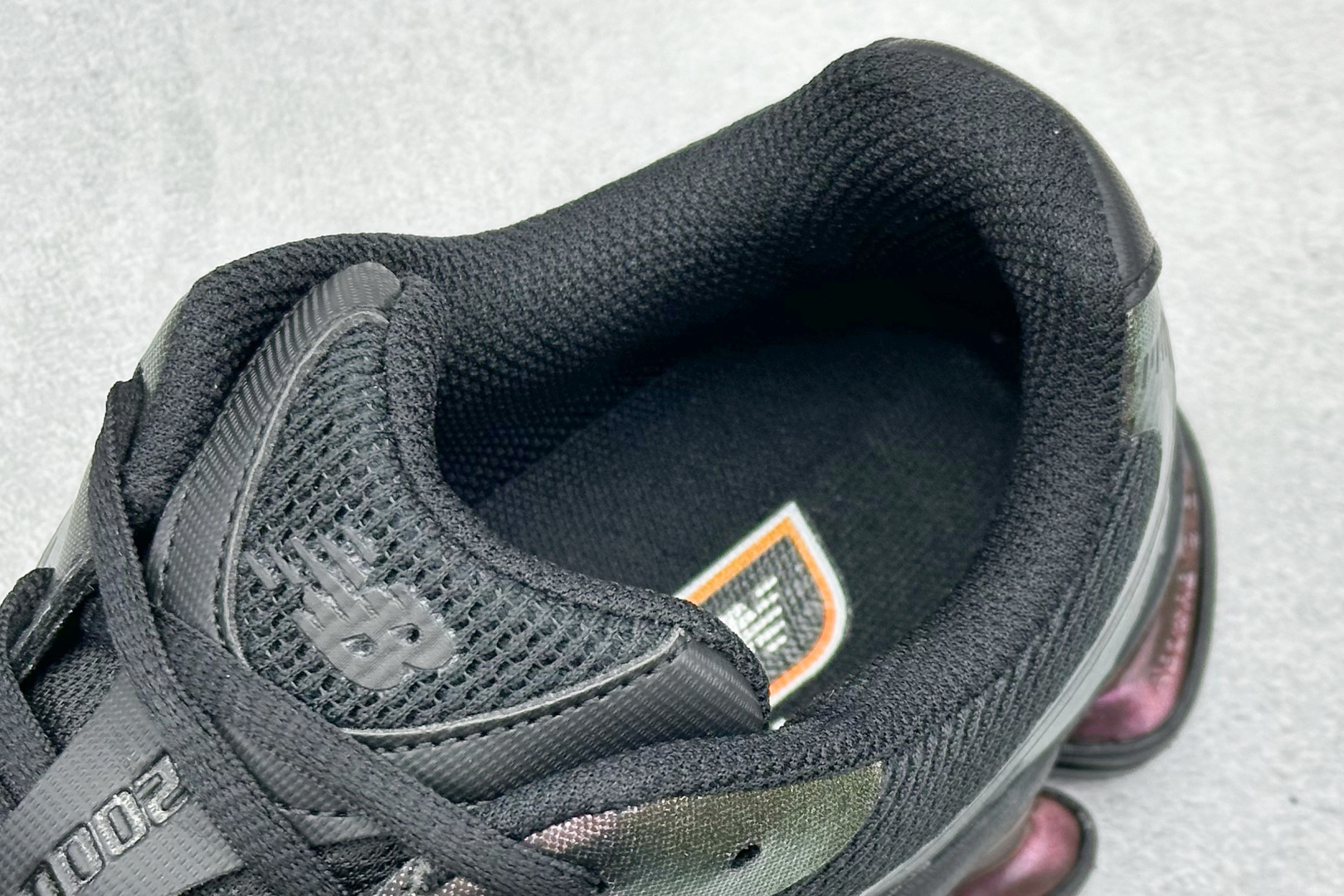 210 New Balance 新百伦 NB2000 网面休闲鞋 U20006C1