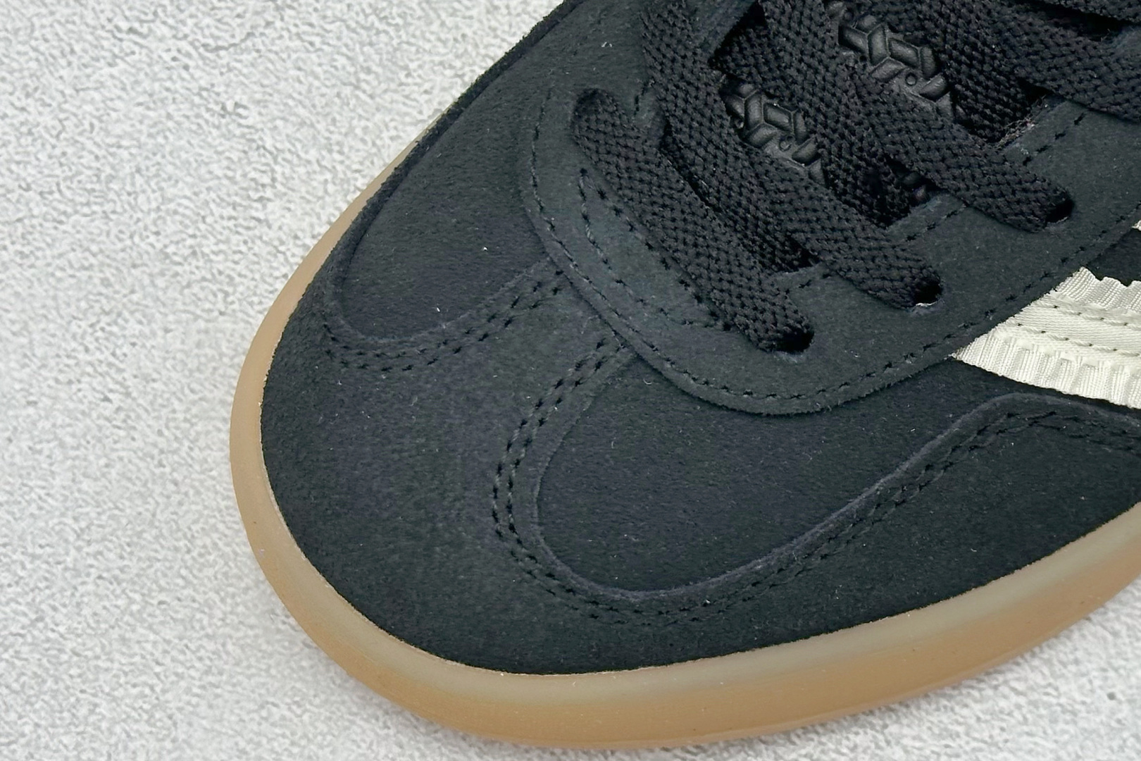 160 Adidas Originals Gazelle INdoor 三叶草休闲防滑耐磨低帮板鞋 JS1412