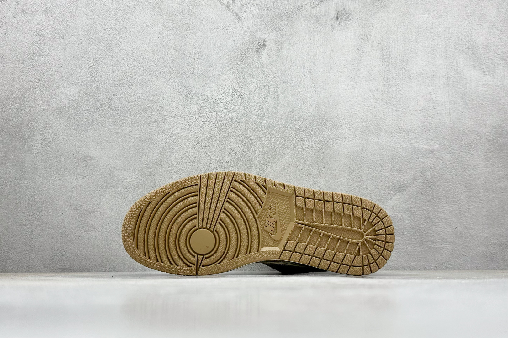 Travis Scott x Fragment Design x Air Jordan 1 Low SP AJ1 乔1 LV联名 低帮文化休闲板鞋 LR2025-008