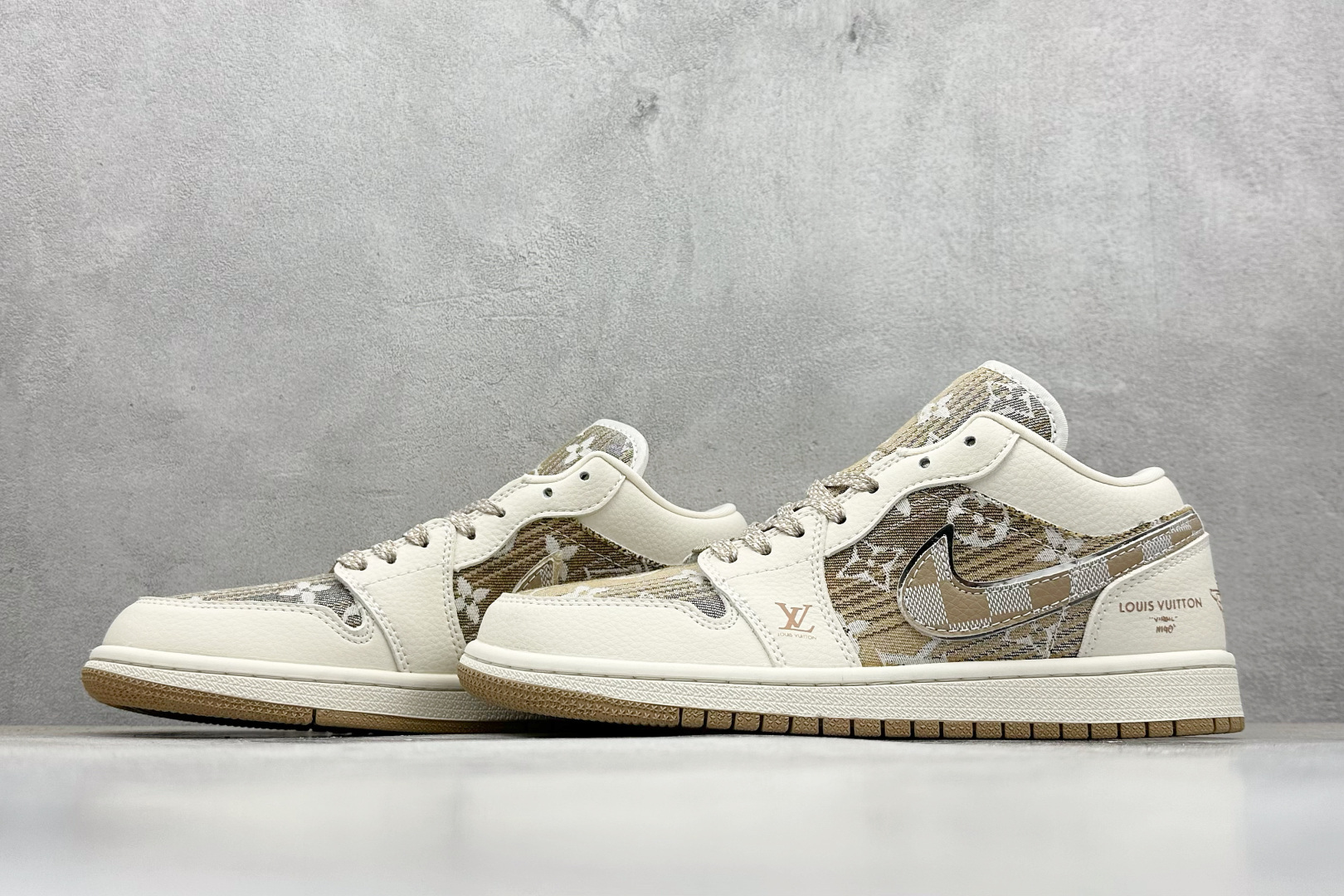 Travis Scott x Fragment Design x Air Jordan 1 Low SP AJ1 乔1 LV联名 低帮文化休闲板鞋 LR2025-008