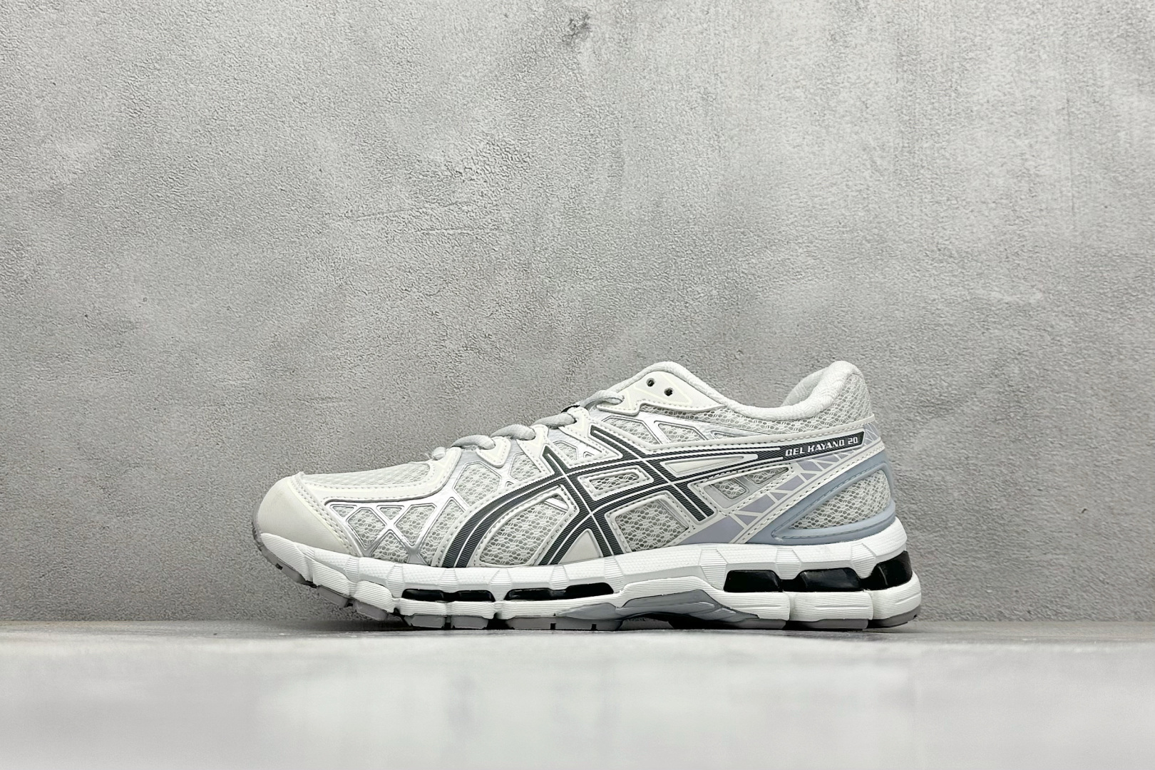 220 亚瑟士GEL-KINETIC FLUENT 休闲透气跑步鞋 1203A388-101