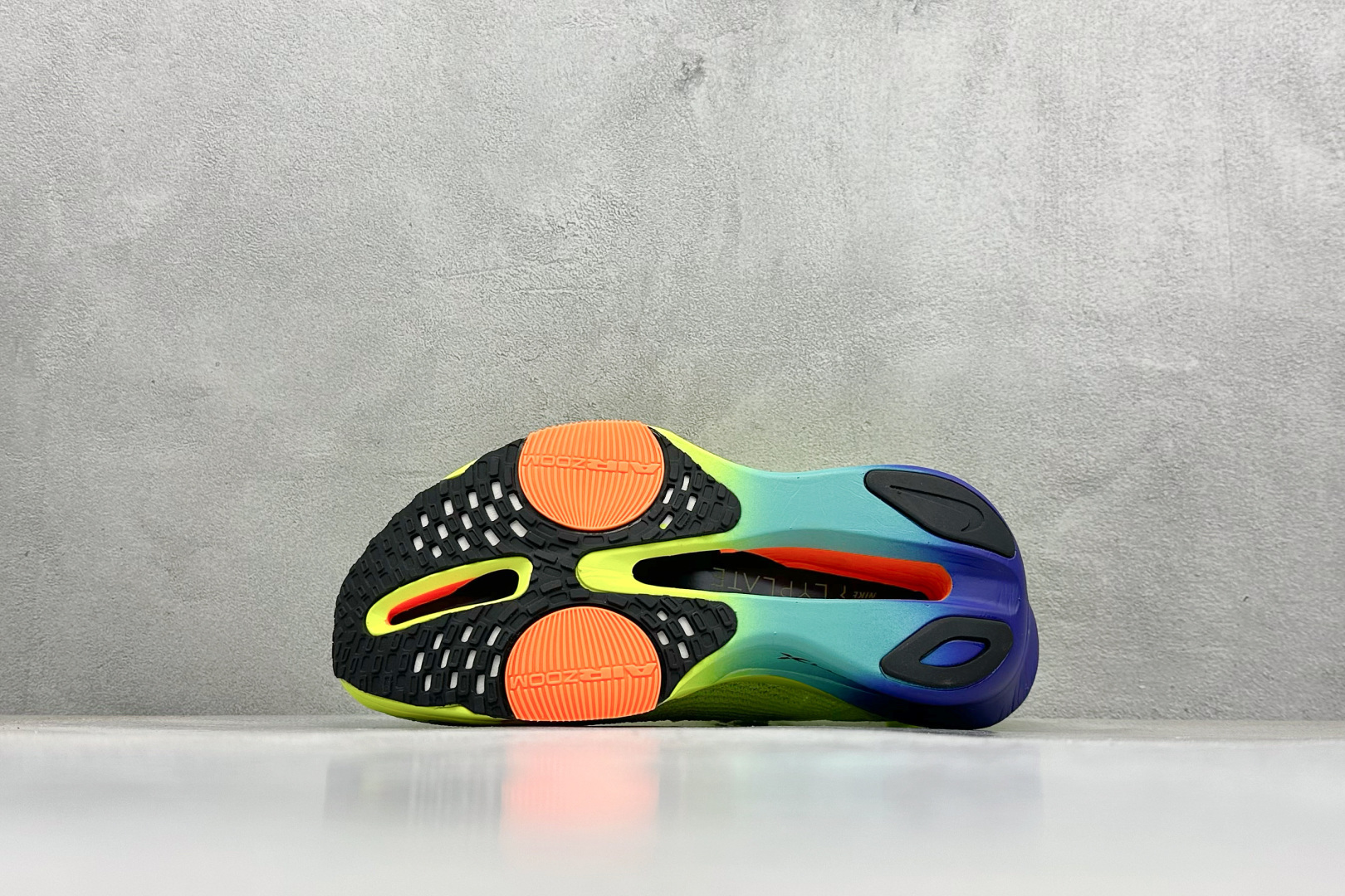 NK Air Zoom Alphafly Next%3 系列马拉松轻量竞速运动跑鞋 FD8315-700-莆田鞋,莆田鞋货源,高仿鞋,高仿鞋货源,安福档口,莆田高仿鞋,莆田鞋批发,高仿鞋批发,莆田高仿运动鞋,高仿运动鞋,莆田运动鞋 NK Air Zoom Alphafly Next%3 系列马拉松轻量竞速运动跑鞋 FD8315-700