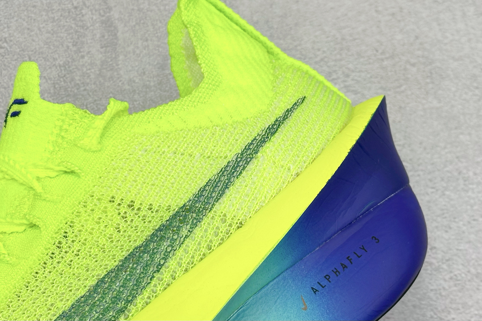 NK Air Zoom Alphafly Next%3 系列马拉松轻量竞速运动跑鞋 FD8315-700-莆田鞋,莆田鞋货源,高仿鞋,高仿鞋货源,安福档口,莆田高仿鞋,莆田鞋批发,高仿鞋批发,莆田高仿运动鞋,高仿运动鞋,莆田运动鞋 NK Air Zoom Alphafly Next%3 系列马拉松轻量竞速运动跑鞋 FD8315-700