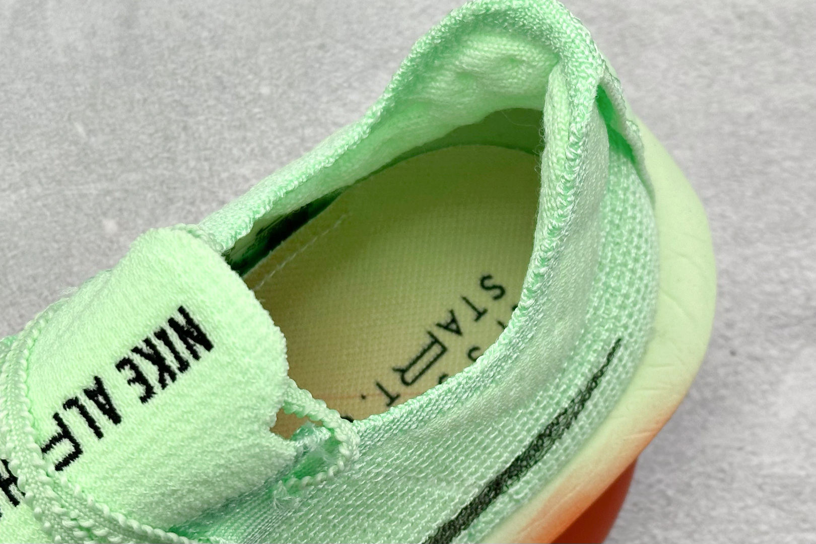 NK Air Zoom Alphafly Next%3 系列马拉松轻量竞速运动跑鞋 HJ7041-300