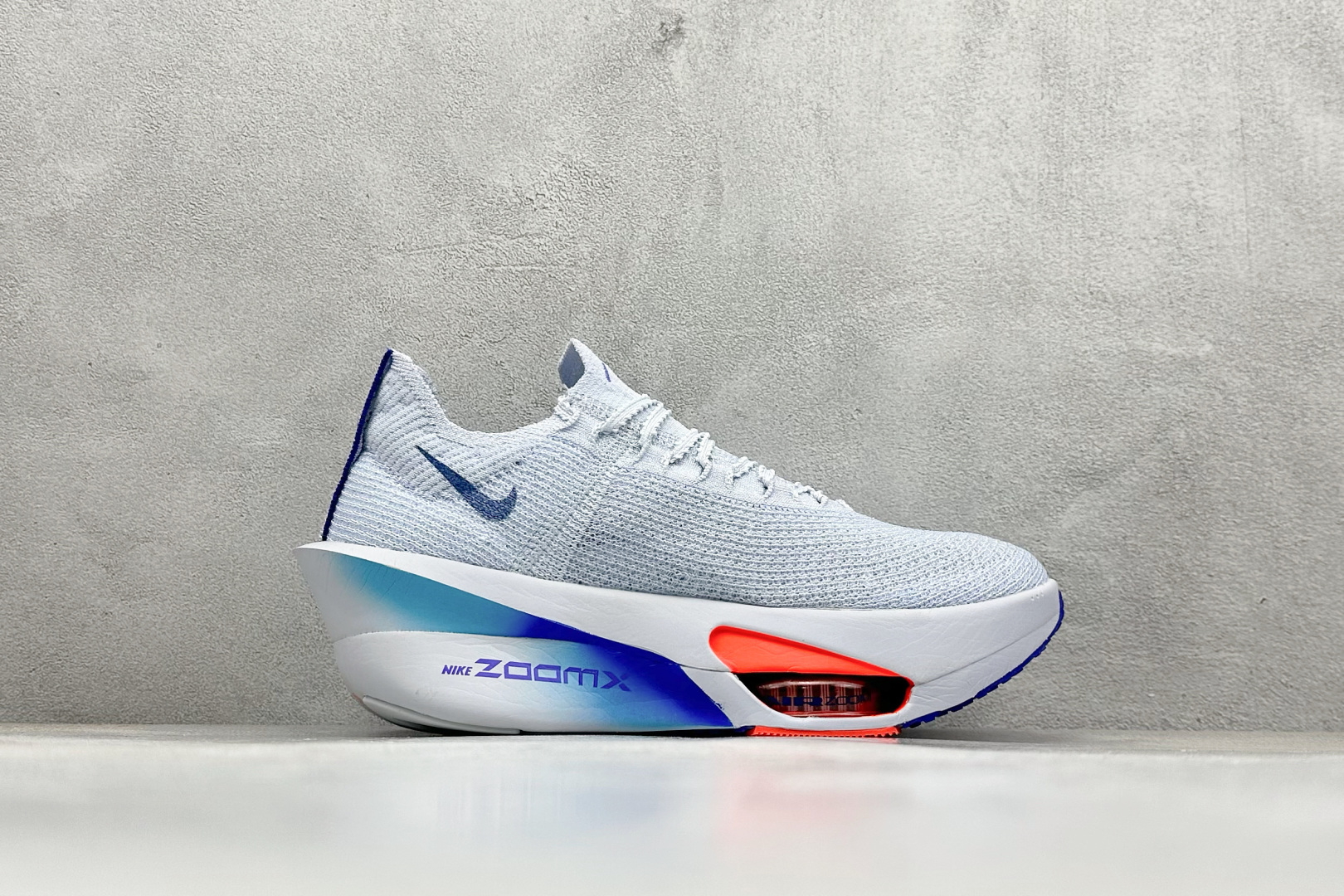 NK Air Zoom Alphafly Next%3 系列马拉松轻量竞速运动跑鞋 FD8311-001-莆田鞋,莆田鞋货源,高仿鞋,高仿鞋货源,安福档口,莆田高仿鞋,莆田鞋批发,高仿鞋批发,莆田高仿运动鞋,高仿运动鞋,莆田运动鞋 NK Air Zoom Alphafly Next%3 系列马拉松轻量竞速运动跑鞋 FD8311-001