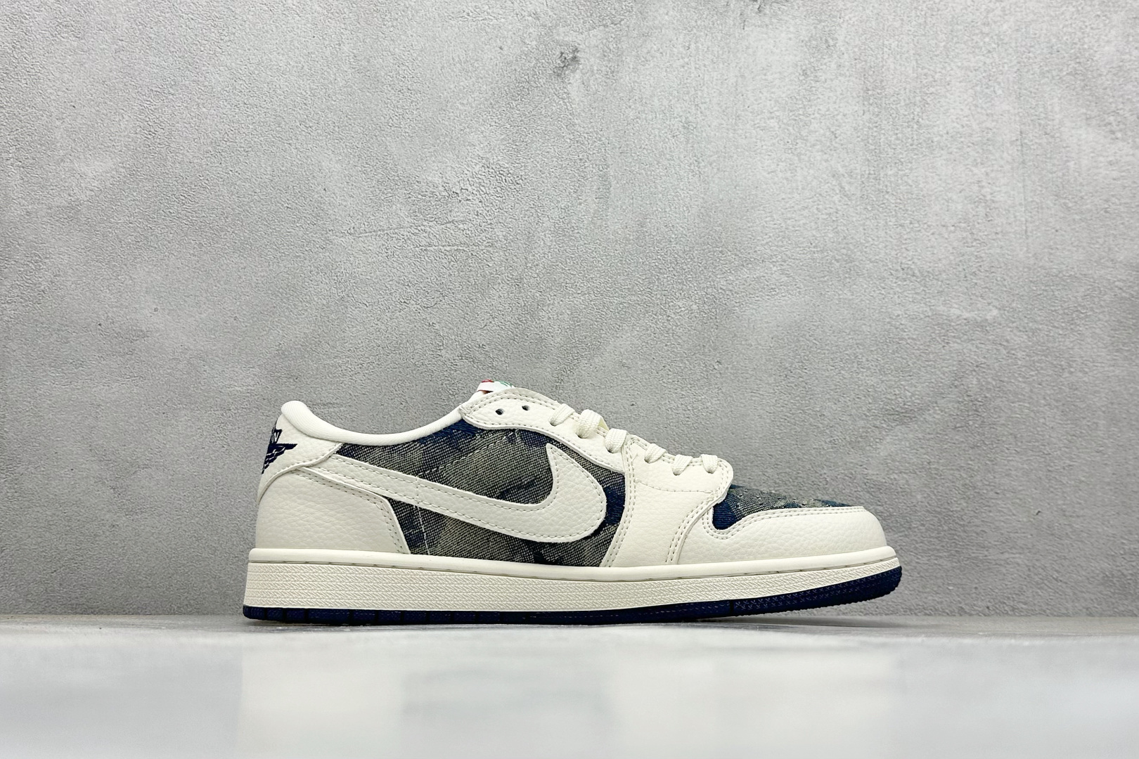 SC版Travis Scott x Fragment Design x Air Jordan 1 Low SP AJ1 乔1 LV联名 白青牛仔 低帮文化休闲板鞋 LD2028-044