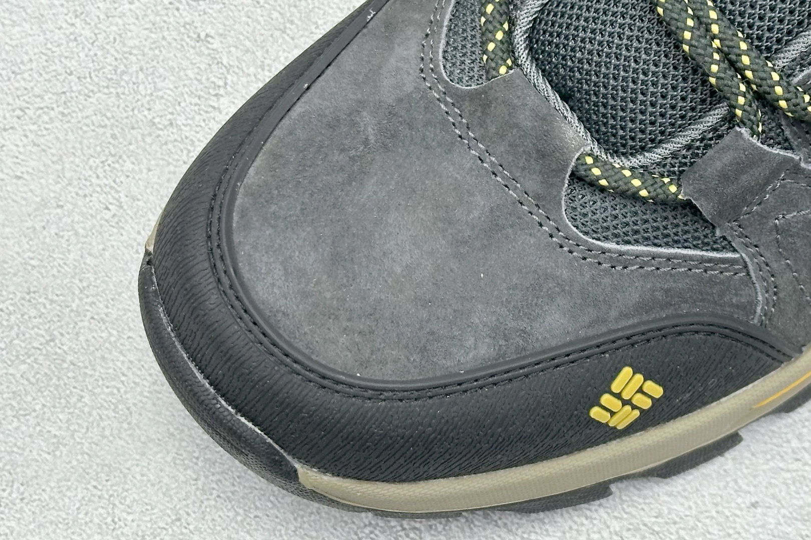 260 Columbia 哥伦比亚户外登山鞋休闲鞋户外越野徒步鞋