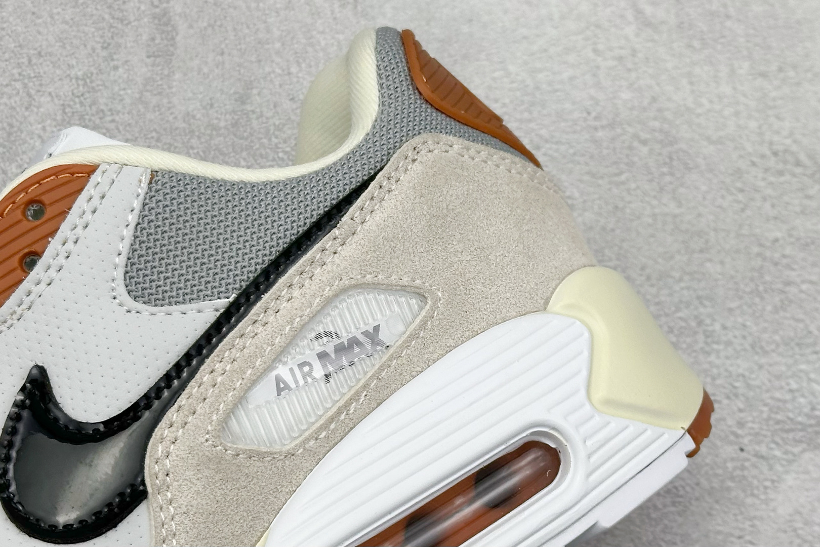 NK Air 90 气垫复古减震跑步鞋 经典重温 IF5605-001