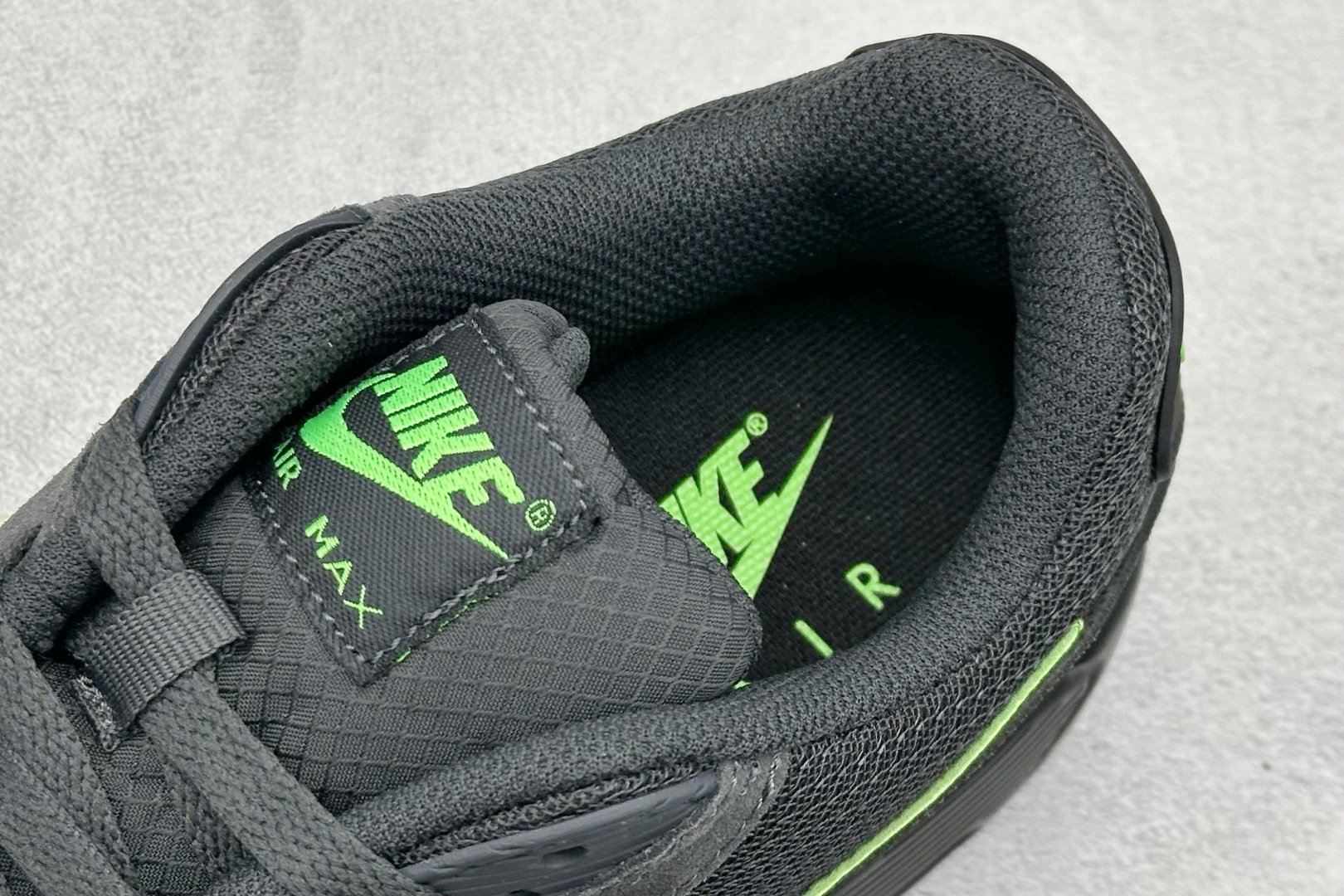 NK Air 90 气垫复古减震跑步鞋 经典重温 DM0029-015-莆田鞋,莆田鞋货源,高仿鞋,高仿鞋货源,安福档口,莆田高仿鞋,莆田鞋批发,高仿鞋批发,莆田高仿运动鞋,高仿运动鞋,莆田运动鞋 NK Air 90 气垫复古减震跑步鞋 经典重温 DM0029-015