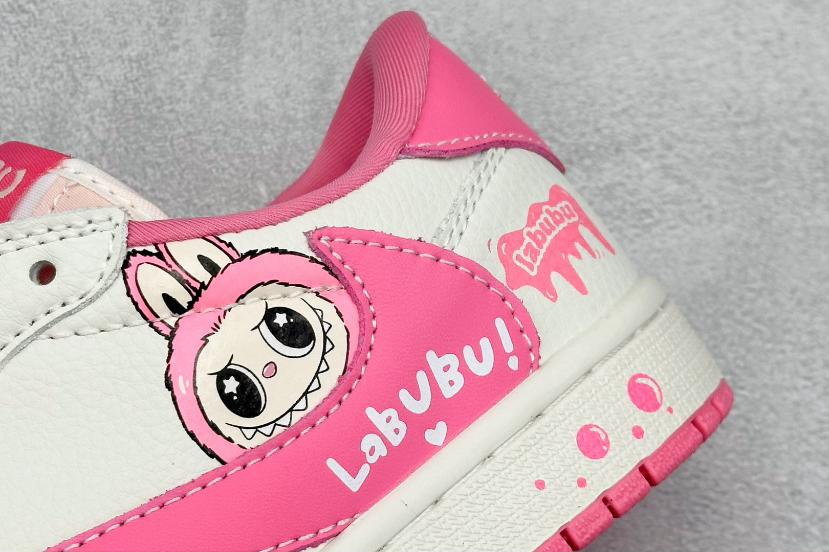 Travis Scott x Fragment Design x Jordan Air Jordan 1 Low SP “白粉拉布布” JW1188-162