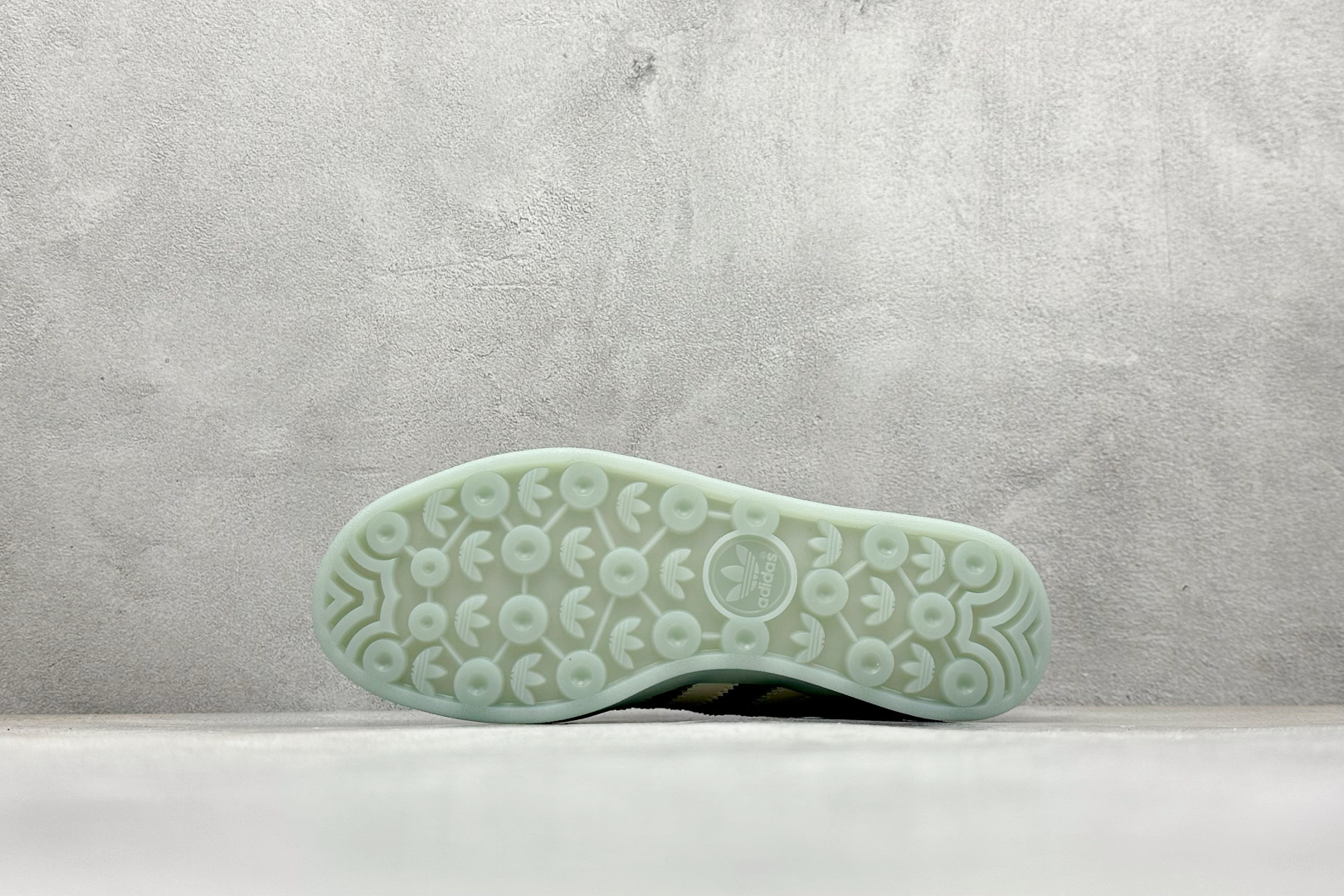 150 Adidas Originals Gazelle INdoor 三叶草休闲防滑耐磨低帮板鞋 JR8852