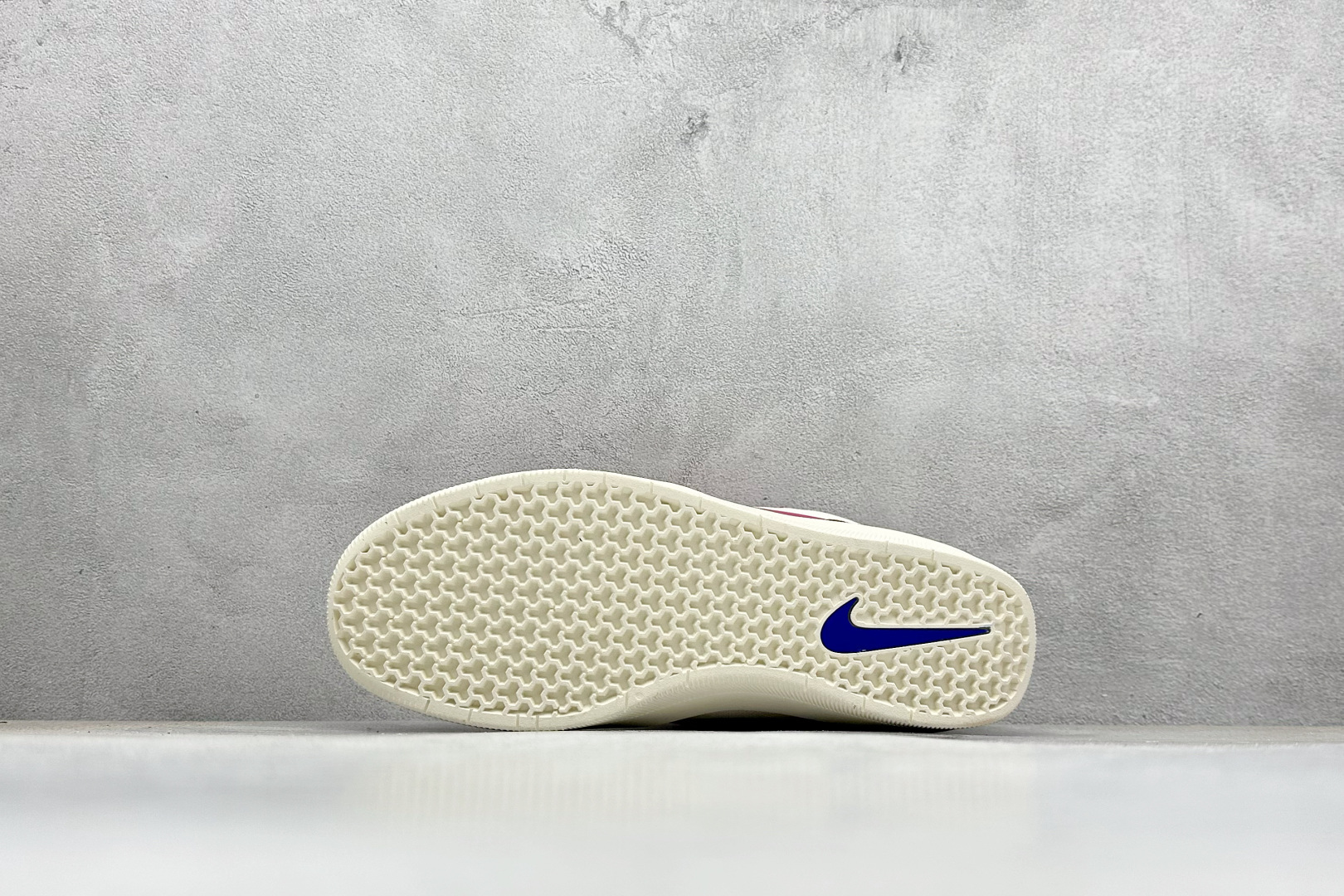 NK SB Force 58 复古胶底低帮街头运动滑板鞋 DV5477-104