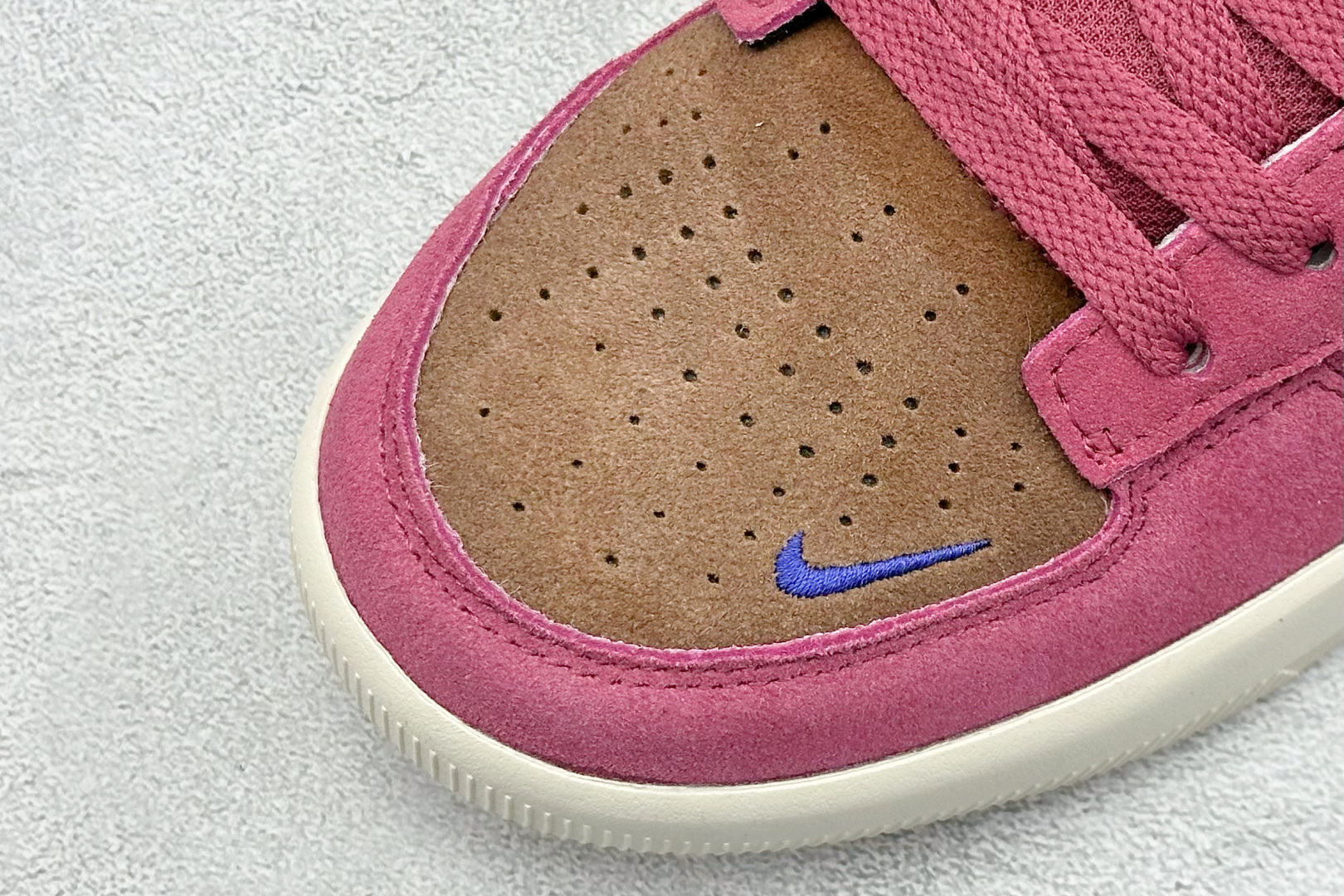 NK SB Force 58 复古胶底低帮街头运动滑板鞋 DV5477-104