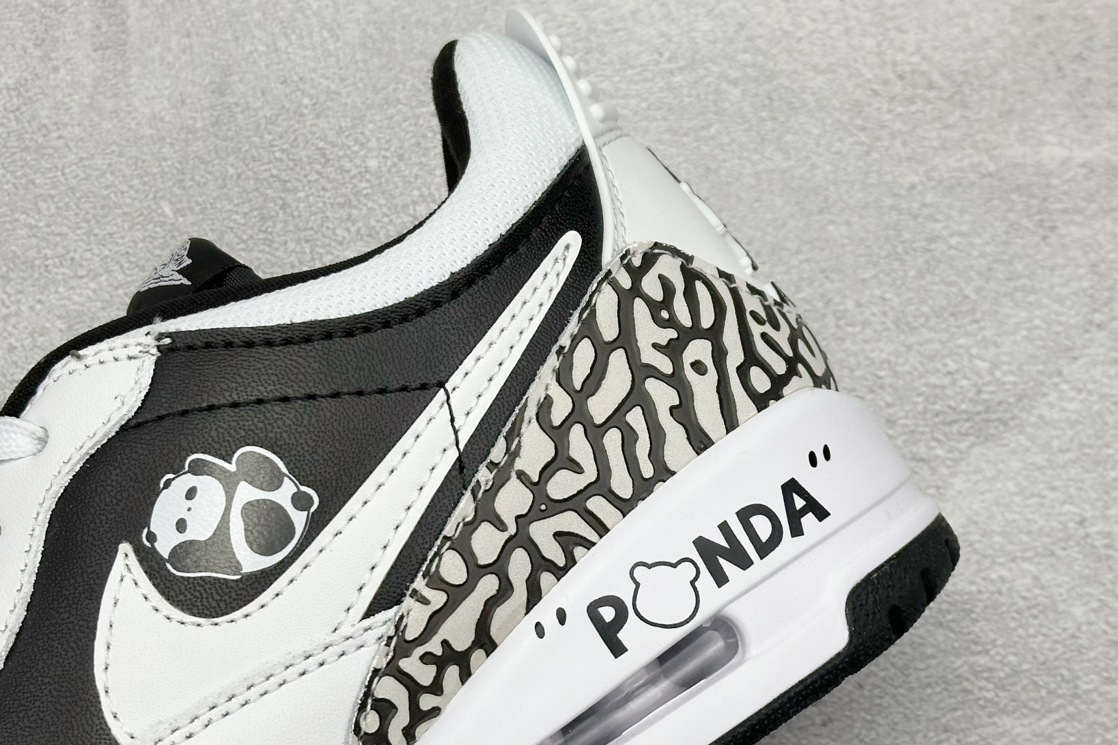 Nike Air Jordan Legacy 312 Low 乔丹最强三合一混合版 白黑熊猫 CD7069-111-莆田鞋,莆田鞋货源,高仿鞋,高仿鞋货源,安福档口,莆田高仿鞋,莆田鞋批发,高仿鞋批发,莆田高仿运动鞋,高仿运动鞋,莆田运动鞋 Nike Air Jordan Legacy 312 Low 乔丹最强三合一混合版 白黑熊猫 CD7069-111