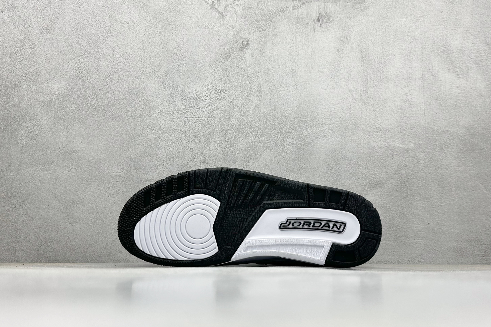 Nike Air Jordan Legacy 312 Low 乔丹最强三合一混合版 白黑熊猫 CD7069-111-莆田鞋,莆田鞋货源,高仿鞋,高仿鞋货源,安福档口,莆田高仿鞋,莆田鞋批发,高仿鞋批发,莆田高仿运动鞋,高仿运动鞋,莆田运动鞋 Nike Air Jordan Legacy 312 Low 乔丹最强三合一混合版 白黑熊猫 CD7069-111