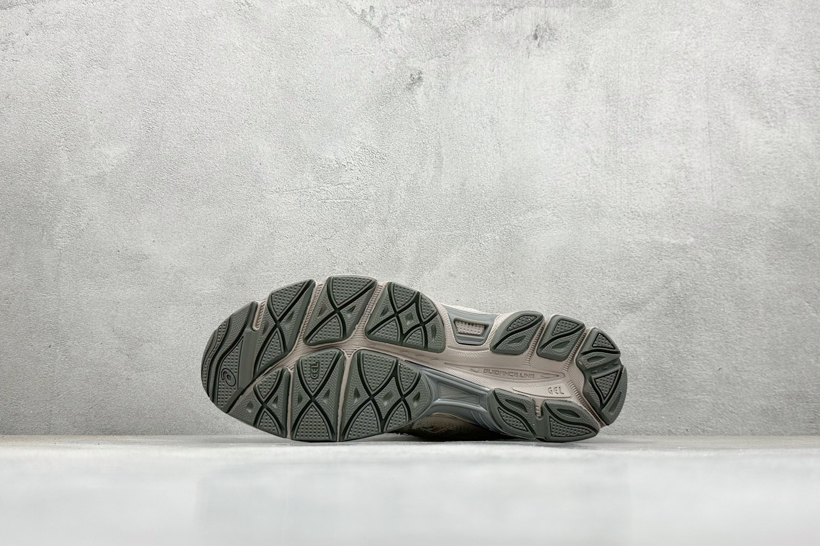 200 GW版 Asics GEL-N 亚瑟士防滑耐磨透气低帮运动休闲鞋 1203A372-100