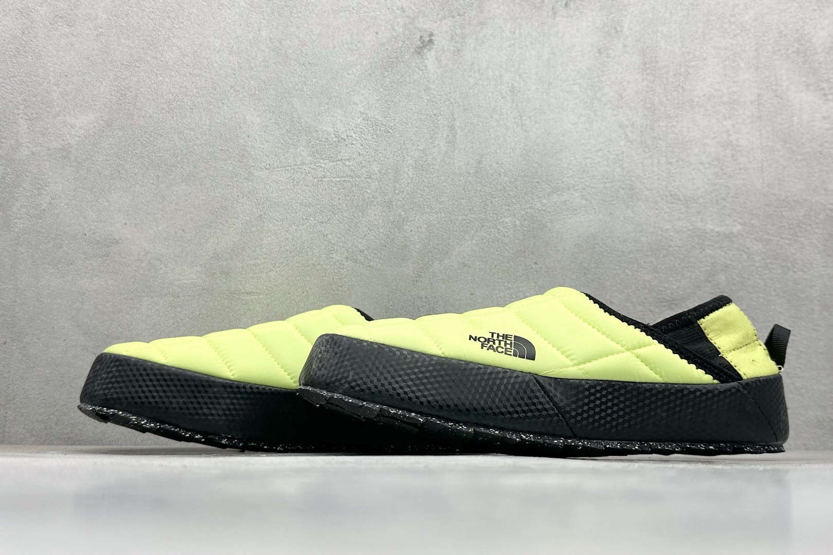 150 The North Face Thermoball Traction 北面冬季加绒透气轻盈一脚蹬休闲套鞋 3V1H-K1M