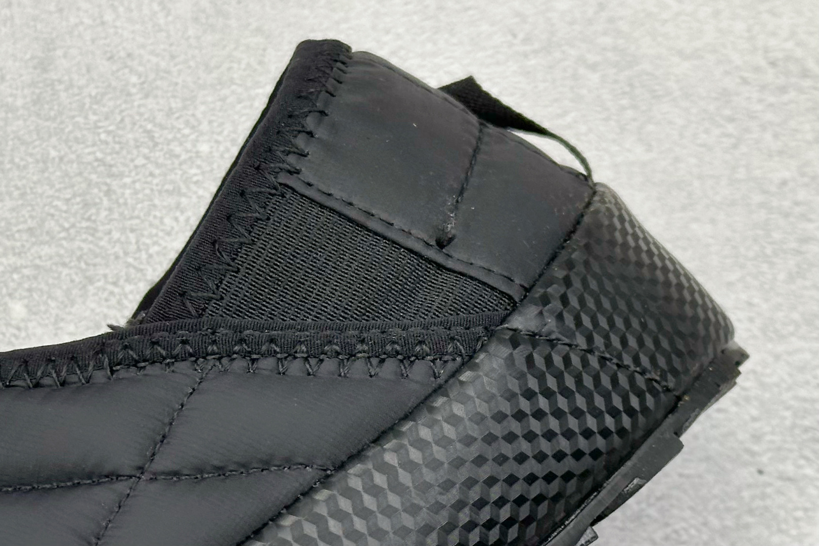 150 The North Face Thermoball Traction 北面冬季加绒透气轻盈一脚蹬休闲套鞋 NFOA3UZN-KY4