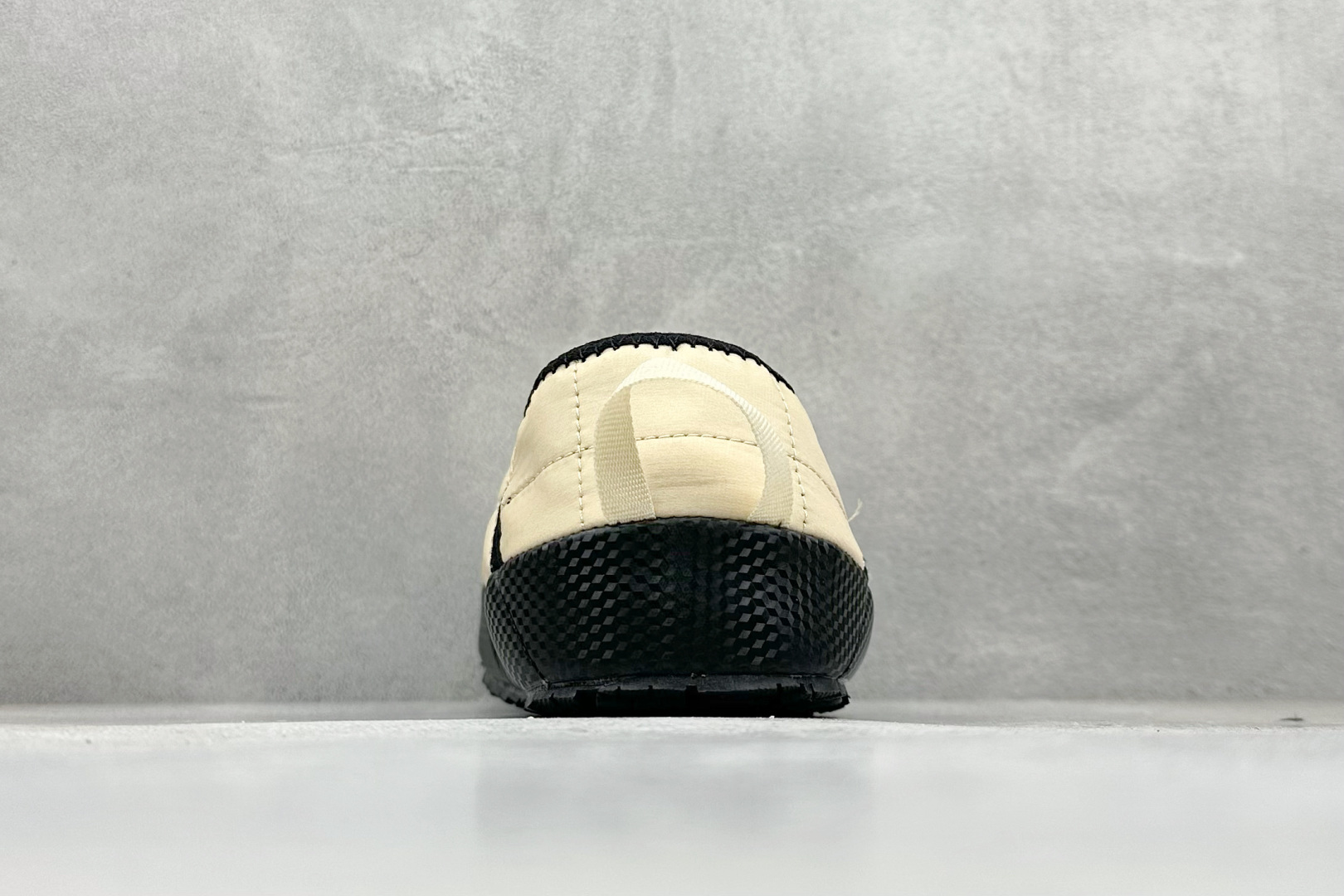 150 The North Face Thermoball Traction 北面冬季加绒透气轻盈一脚蹬休闲套鞋 NFOA3UZN-VJU