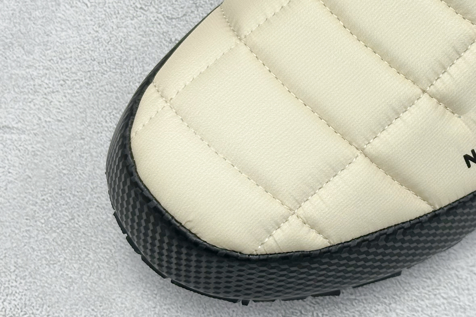 150 The North Face Thermoball Traction 北面冬季加绒透气轻盈一脚蹬休闲套鞋 NFOA3UZN-VJU