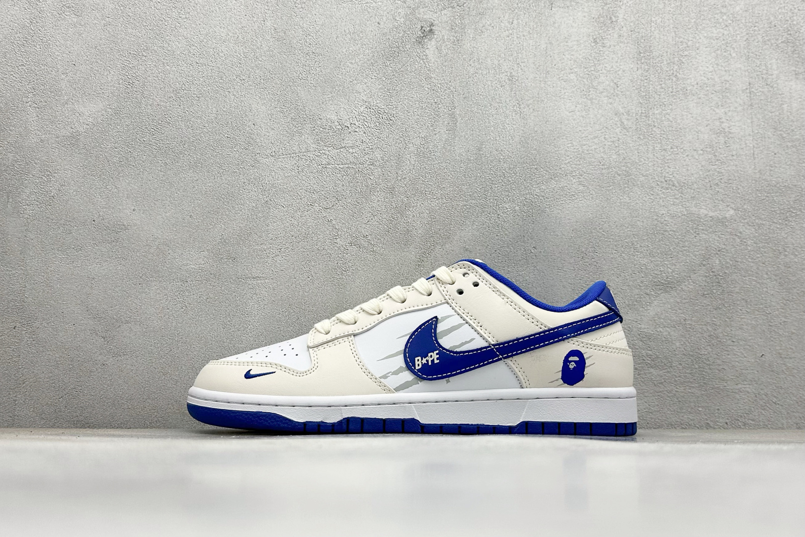 NO:341805,【Spot】Open store Nike SB Dunk Low 