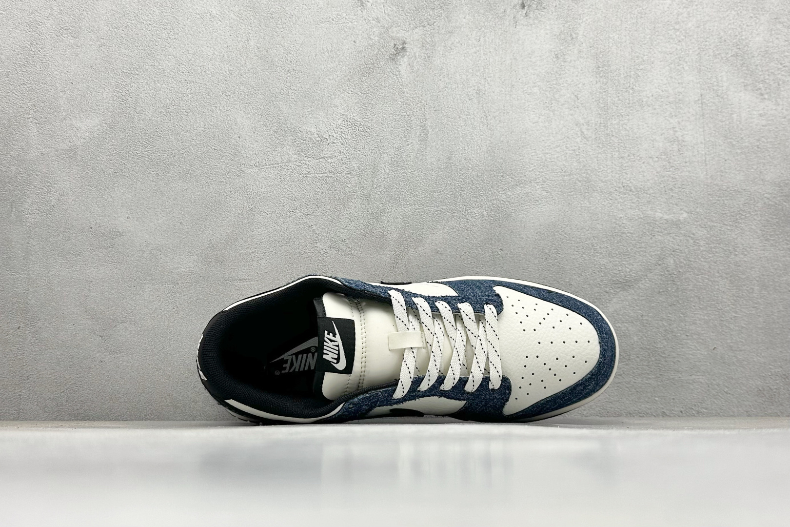 Nike SB Dunk Low“天使联名—牛仔蓝涂鸦” 高端定制 低帮休闲板鞋 XD6188-049