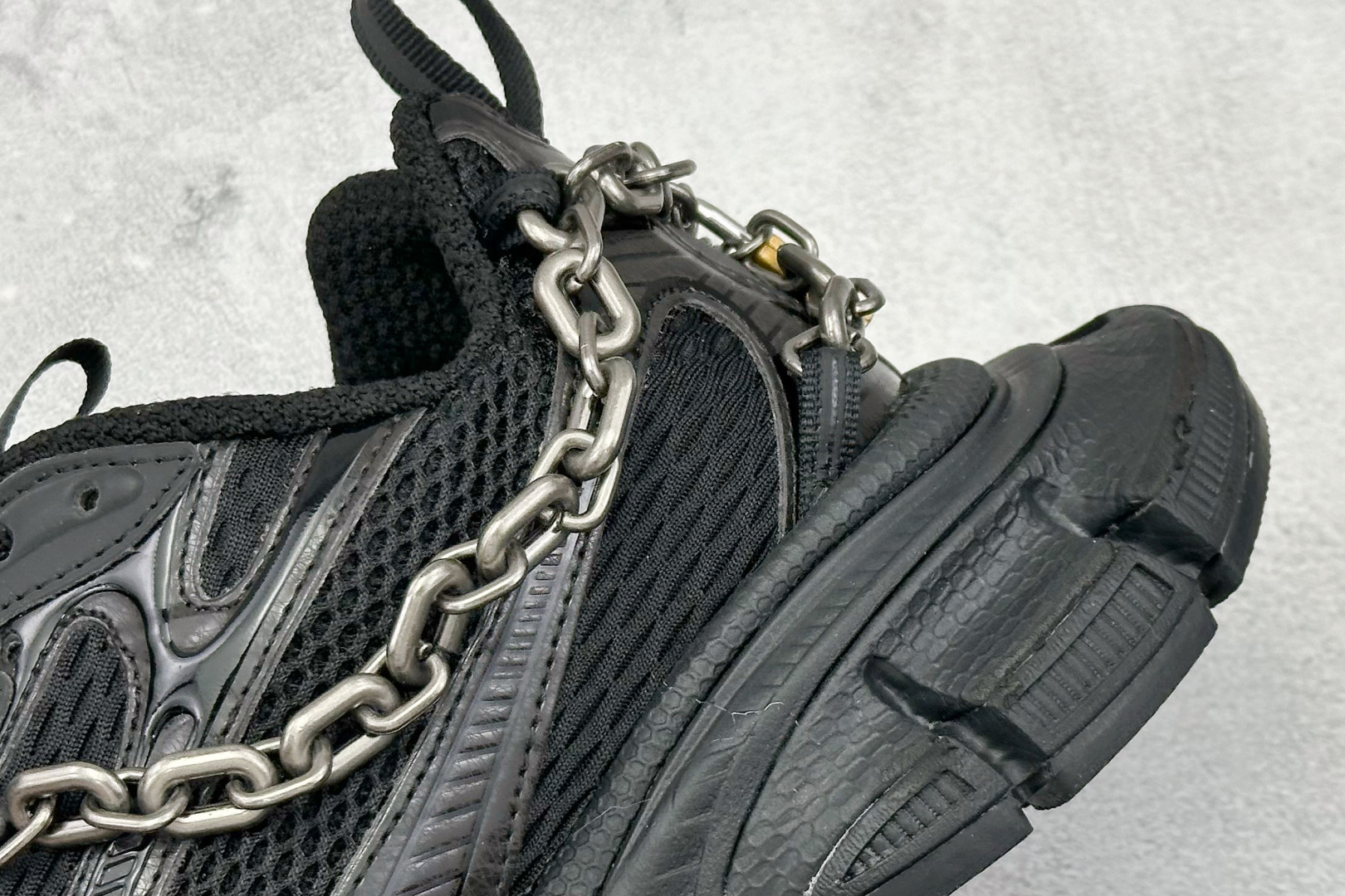 380 I8版Balenciaga 十代巴黎世家 3XL 童心锁 825623 W3XPL 1882