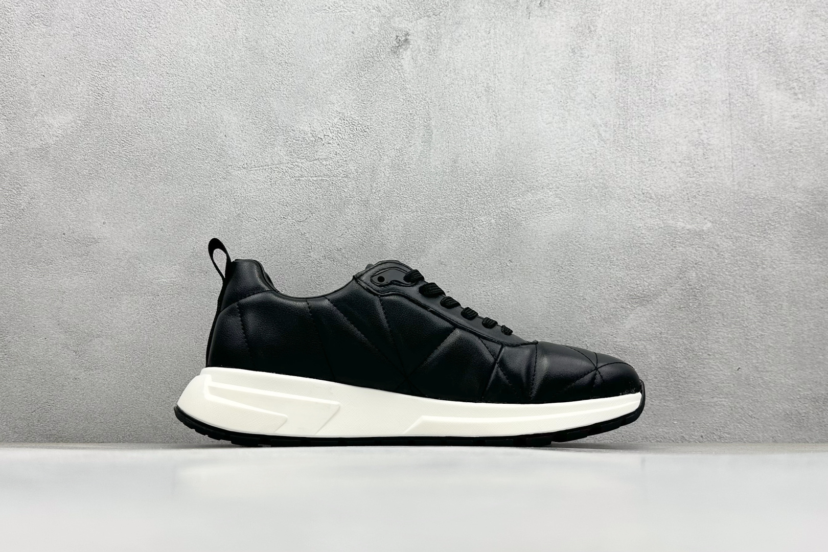 380 PRADA普拉达 厚底徽标系带运动休闲男鞋系列 2EE367_3LGO_F0002_F_G000