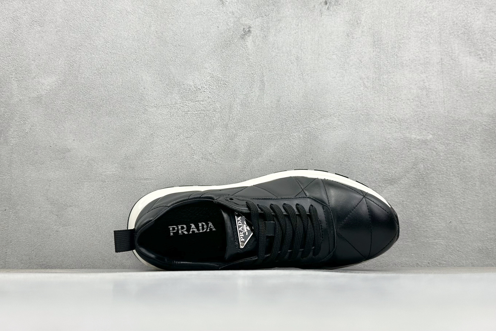 380 PRADA普拉达 厚底徽标系带运动休闲男鞋系列 2EE367_3LGO_F0002_F_G000
