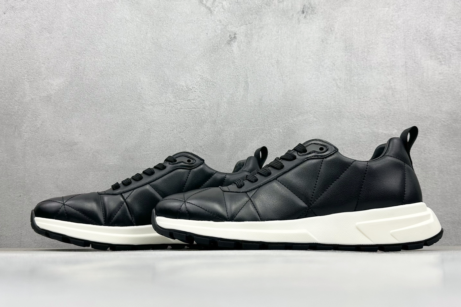 380 PRADA普拉达 厚底徽标系带运动休闲男鞋系列 2EE367_3LGO_F0002_F_G000