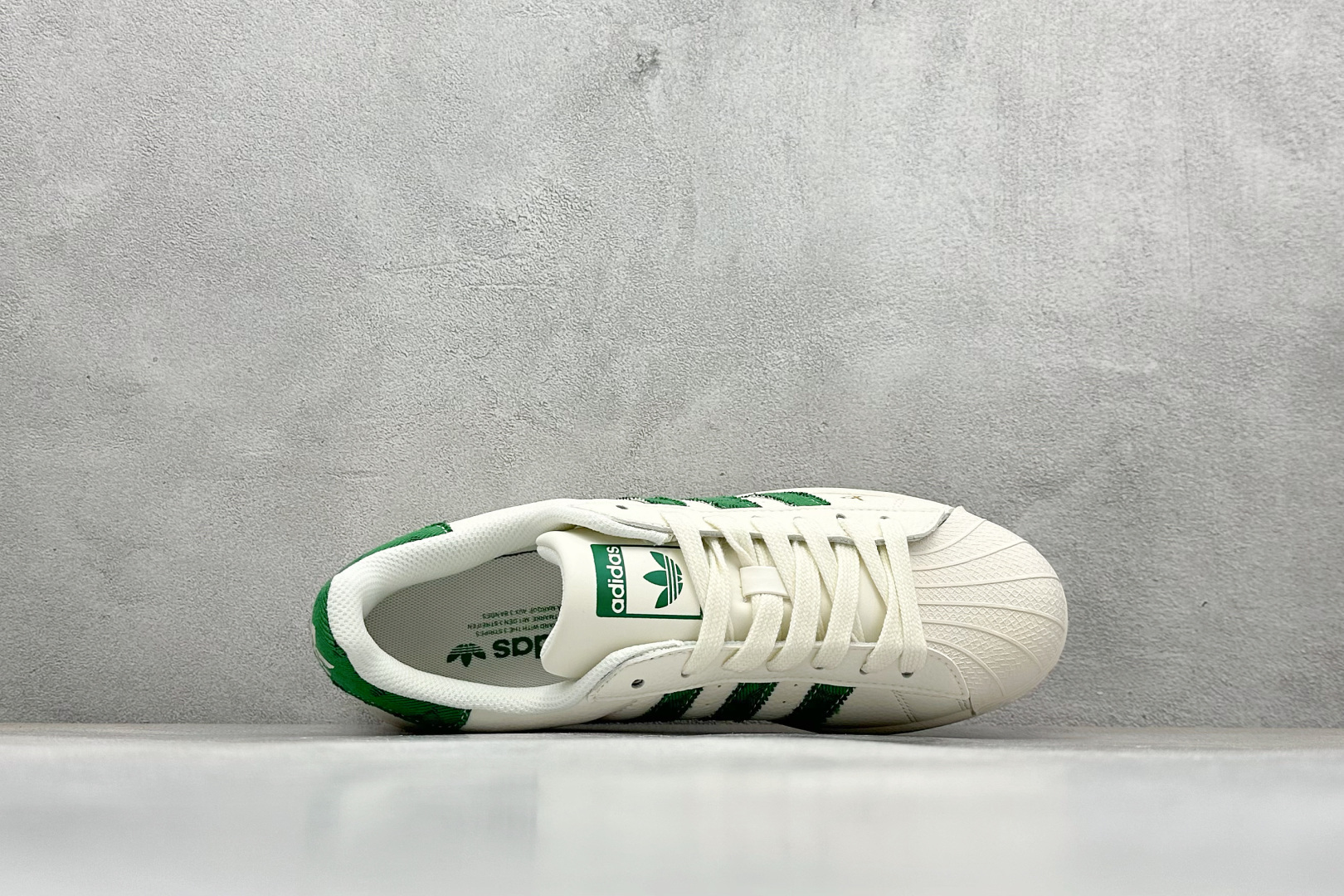 220 AD Originals Superstar x Louis Vuitton 白绿 SD6819-Chinese UA Cheap High Quatity Brand Clothes Bags handbags Sneakers wholesale wholesaler seller from China Factory suppliers Fashion Clothing Shoes best Quality Beautiful Price 220 AD Originals Superstar x Louis Vuitton 白绿 SD6819