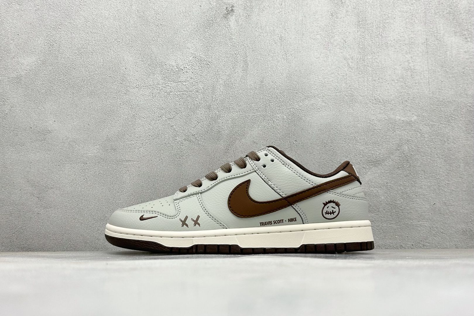 NO:341774,【Spot】Open store Nike SB Dunk Low x Ghost Face Co-branded by Pure Original Factory Highly recommended Original head layer material Exclusive version distillation processing brings better visual and foot experience Large factory pure original quality shipment Cleanliness Electric embroidery process Clean cut without any burrs Perfect details Official item number XD- Size 36 36.5 37.5 38 38.5 39 40 40.5 41 42 42.5 43 44 44.5 45 Code 36, sports shoes series, sneakers19860909【現貨】 放店私 Nike SB Dunk Low x 鬼脸联名 纯原大厂出品 极力推荐 原装头层材料 独家版型蒸餾加工 帶來的是更好的视觉和脚感体验 大厂纯原品质出货 清洁度 电绣工艺 皮料切割干净无任何毛边 细节完美 官方货号XD- 尺码36 36.5 37.5 38 38.5 39 40 40.5 41 42 42.5 43 44 44.5 45 编码36,运动鞋系列,sneakers,Men's shoes