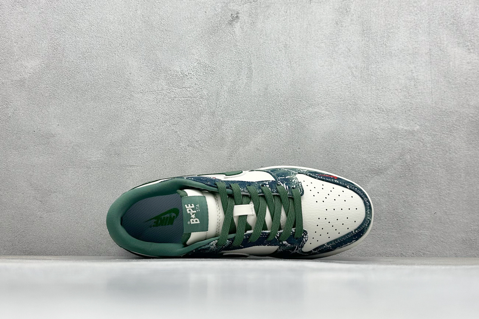 SC版Nike SB Dunk Low BAPE联名 白军绿 周年高端定制 低帮休闲板鞋 SC0601-465