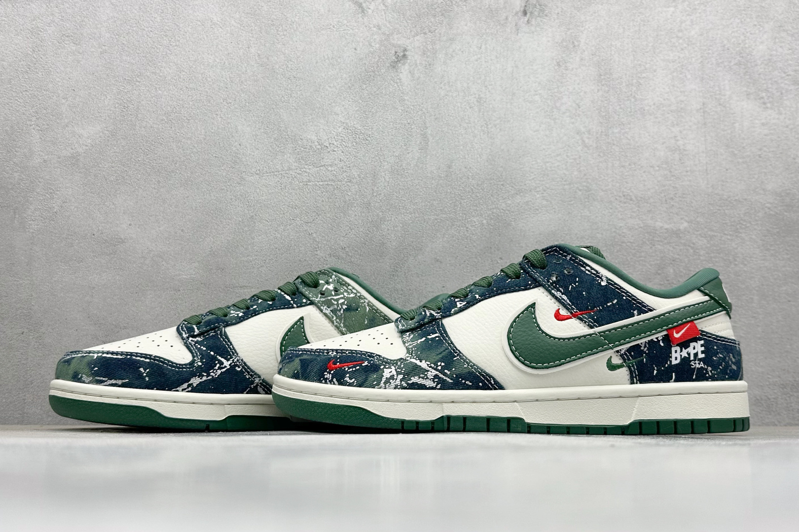 SC版Nike SB Dunk Low BAPE联名 白军绿 周年高端定制 低帮休闲板鞋 SC0601-465