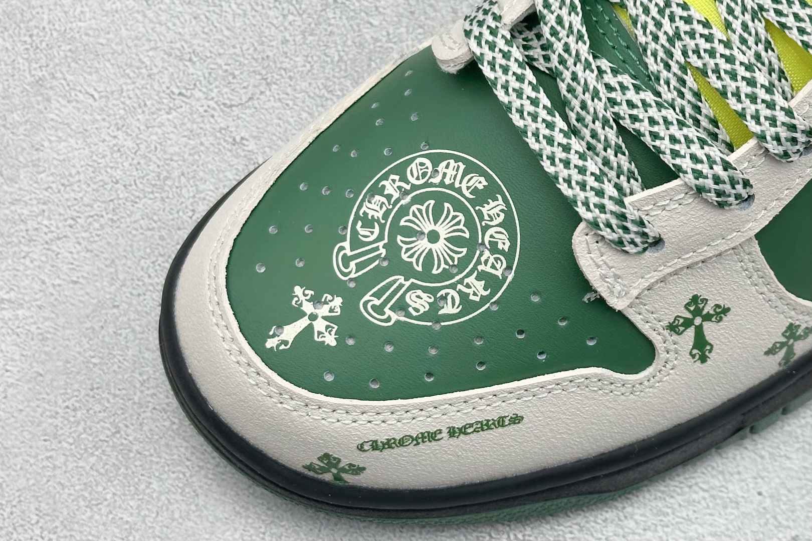 XC版Nike SB Dunk Low“ 克罗心联名——绿黄鬼脸” 周年高端定制 低帮休闲板鞋 DG2025-002