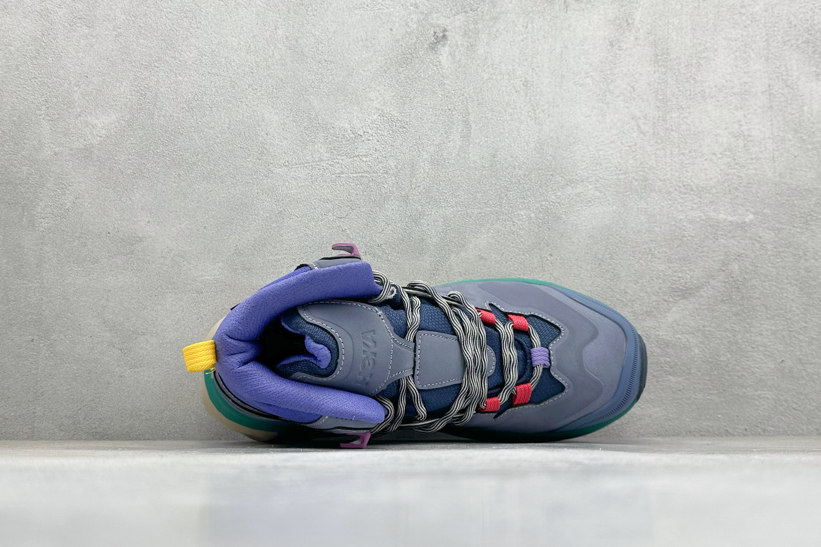 260 BF版HOKA ONE ONE KAHA 3 HIGH GTX 高帮专业越野跑步鞋 1162530/VMN