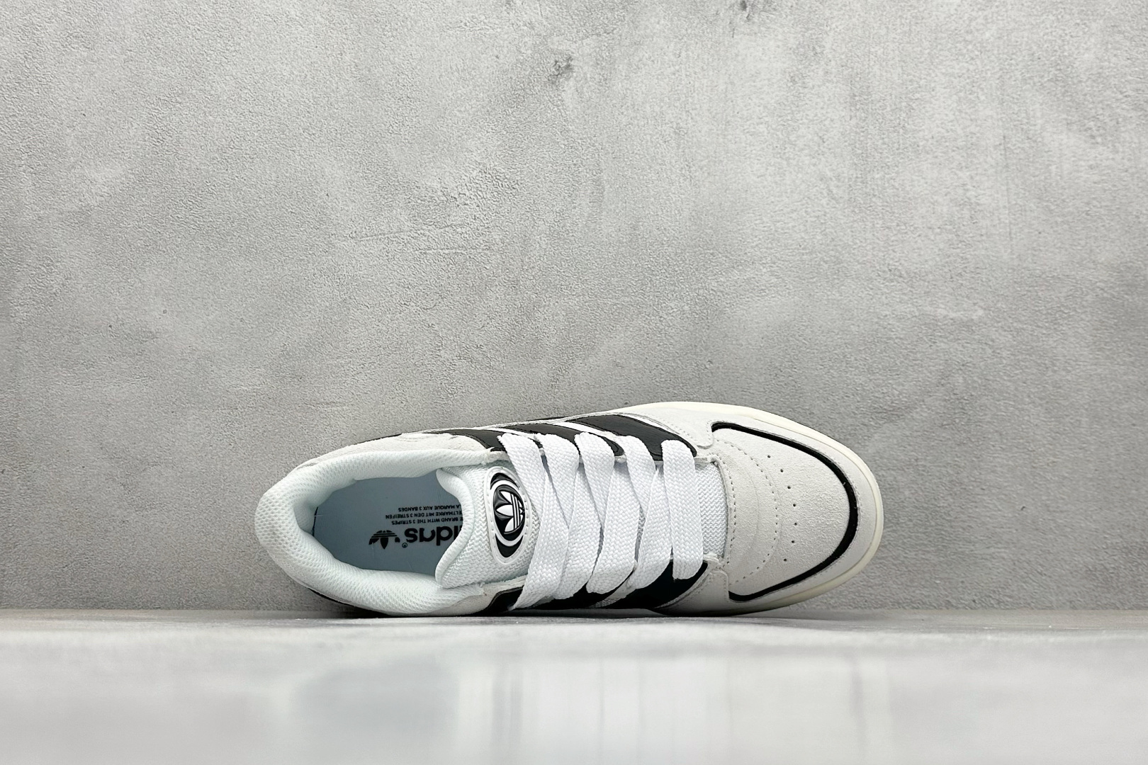 180 Adidas Originals Forum 2000 舒适百搭 耐磨轻便低帮板鞋 JS0995