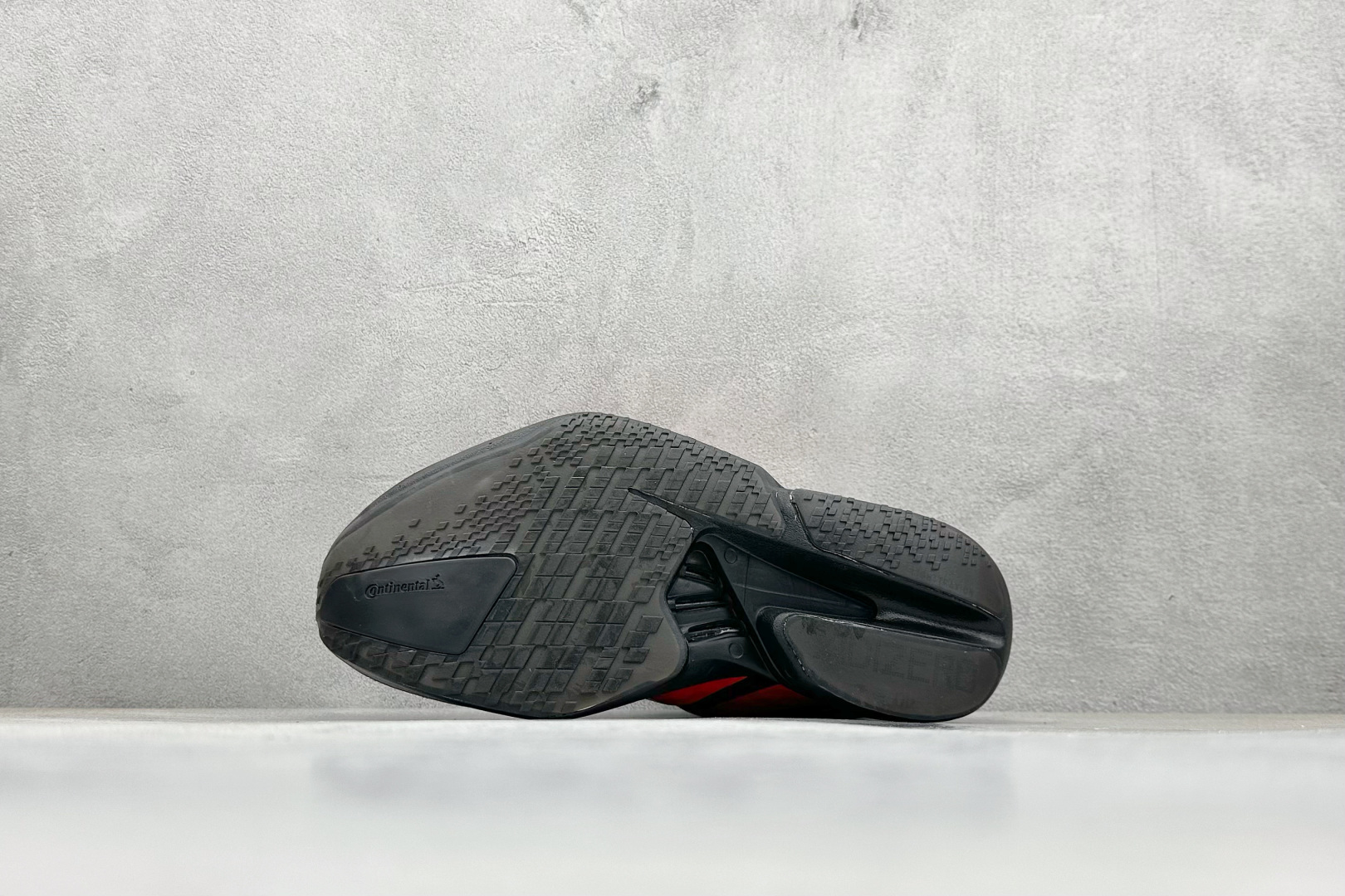 190 Adidas Y-3 Adios PRO 4M 阿迪超轻透气缓震跑鞋 联名款 KH8840