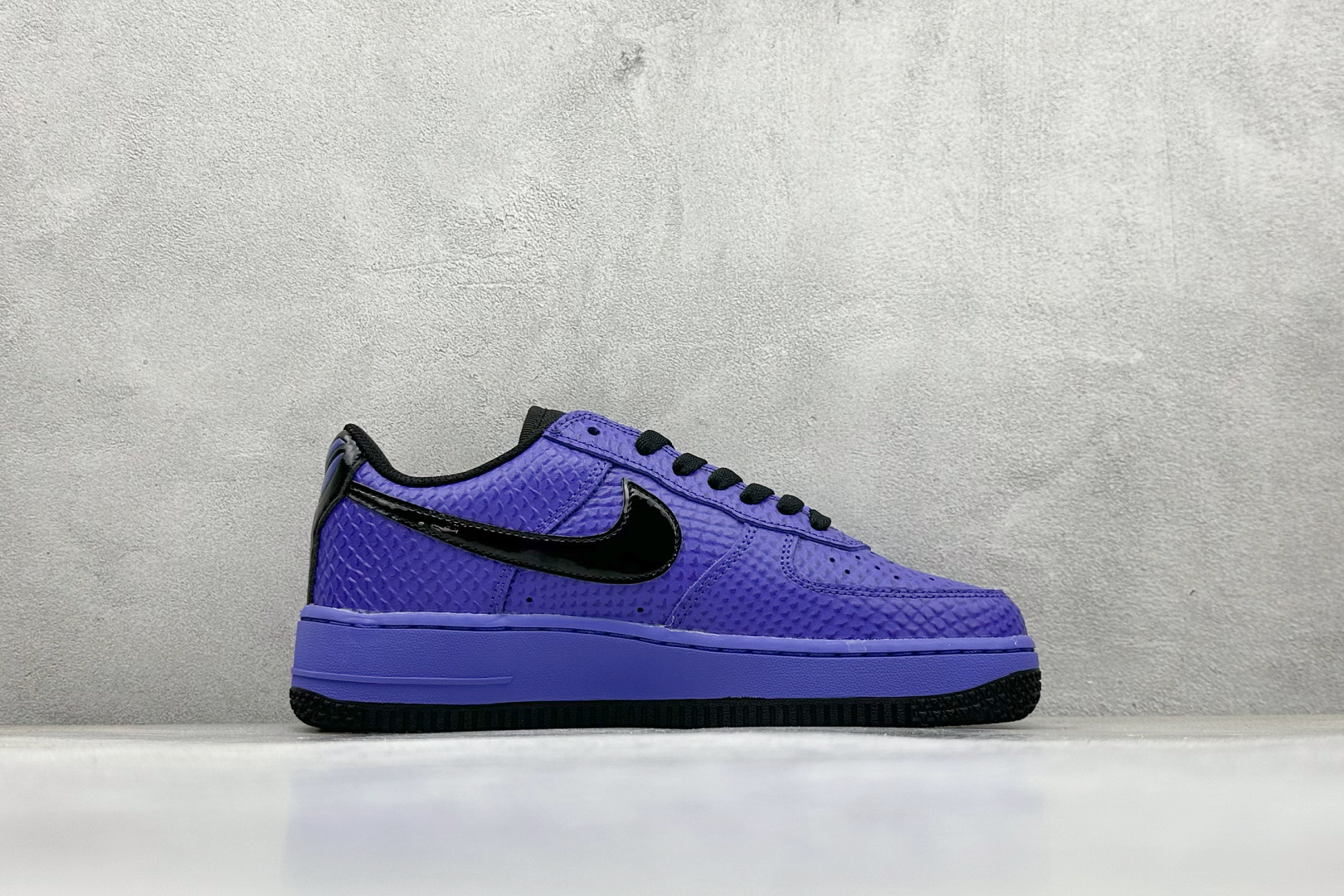 NIKE AIR FORCE 1 LOW 科比联名款 II7062-500