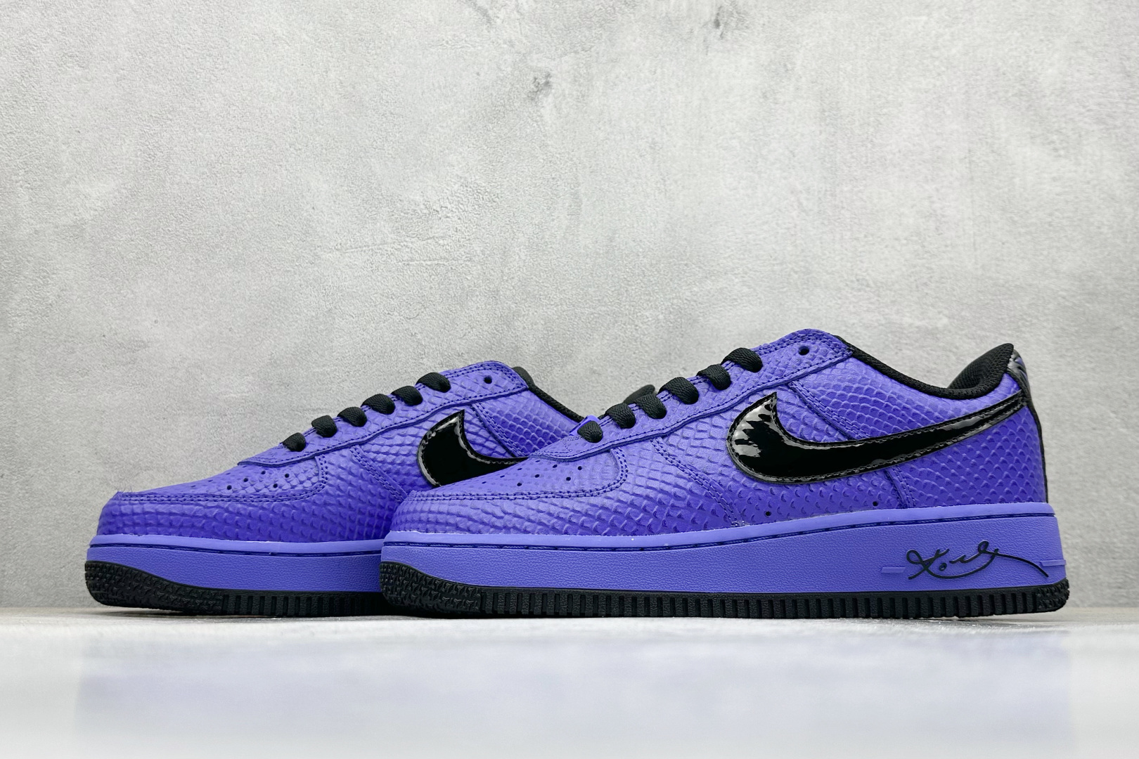 NIKE AIR FORCE 1 LOW 科比联名款 II7062-500