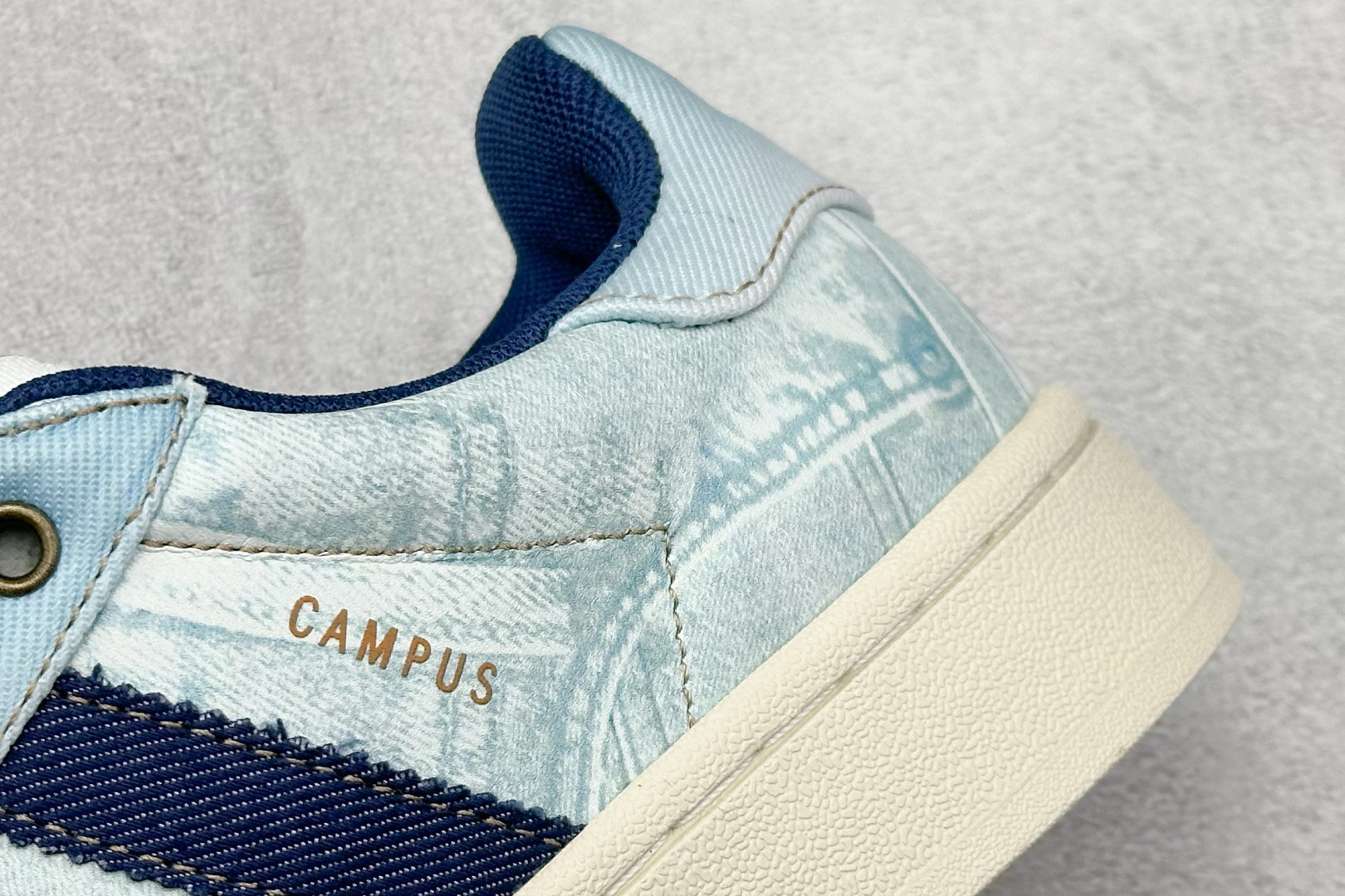 170 TG版 AD Originals Campus 00s 学院系列面包风复古休闲运动板鞋 JS2487
