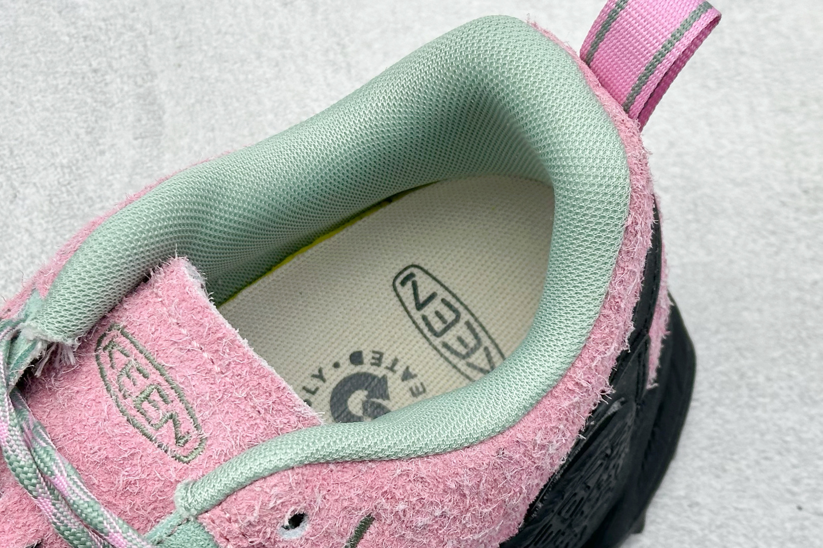 220 GX版Keen Jasper ZIonIc 美国人气户外品牌-科恩贾斯珀都市系列复古低帮系带户外风露营徒步登山运动训练鞋 1030400 1030401-Chinese UA Cheap High Quatity Brand Clothes Bags handbags Sneakers wholesale wholesaler seller from China Factory suppliers Fashion Clothing Shoes best Quality Beautiful Price 220 GX版Keen Jasper ZIonIc 美国人气户外品牌-科恩贾斯珀都市系列复古低帮系带户外风露营徒步登山运动训练鞋 1030400 1030401