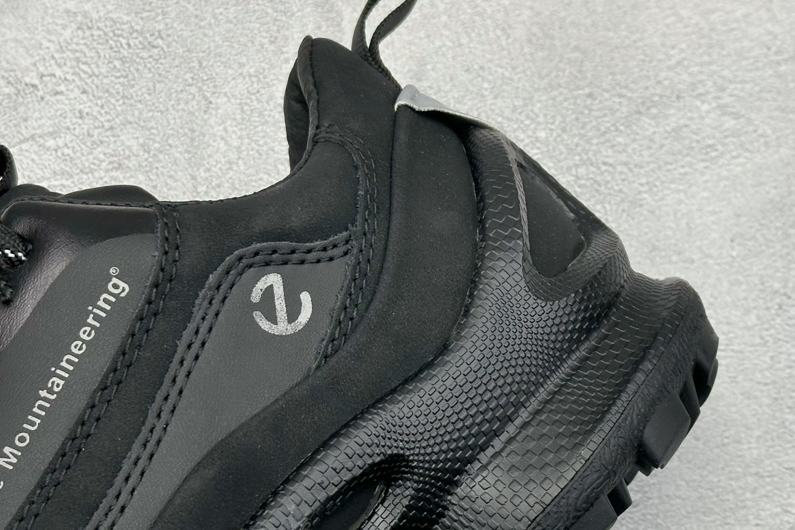 280 ECCO爱步老爹鞋夏季新款 全头层百搭潮流户外运动鞋 803614-Chinese UA Cheap High Quatity Brand Clothes Bags handbags Sneakers wholesale wholesaler seller from China Factory suppliers Fashion Clothing Shoes best Quality Beautiful Price 280 ECCO爱步老爹鞋夏季新款 全头层百搭潮流户外运动鞋 803614