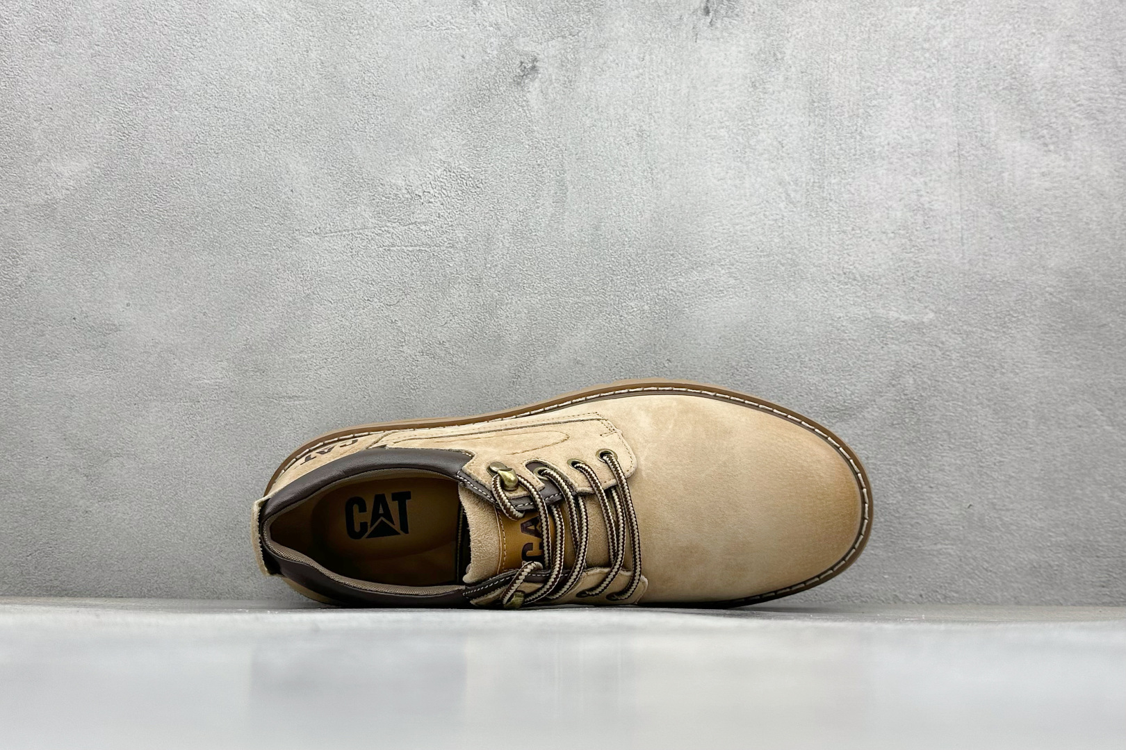 260 CAT卡特 经典百搭户外低帮休闲工装靴 P721903