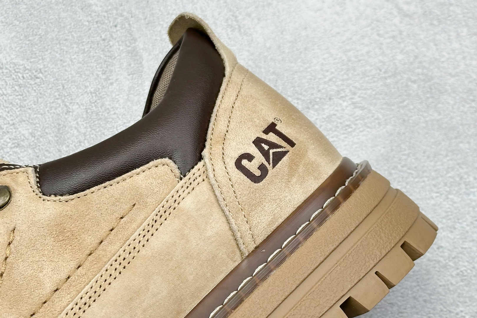 260 CAT卡特 经典百搭户外低帮休闲工装靴 P721903