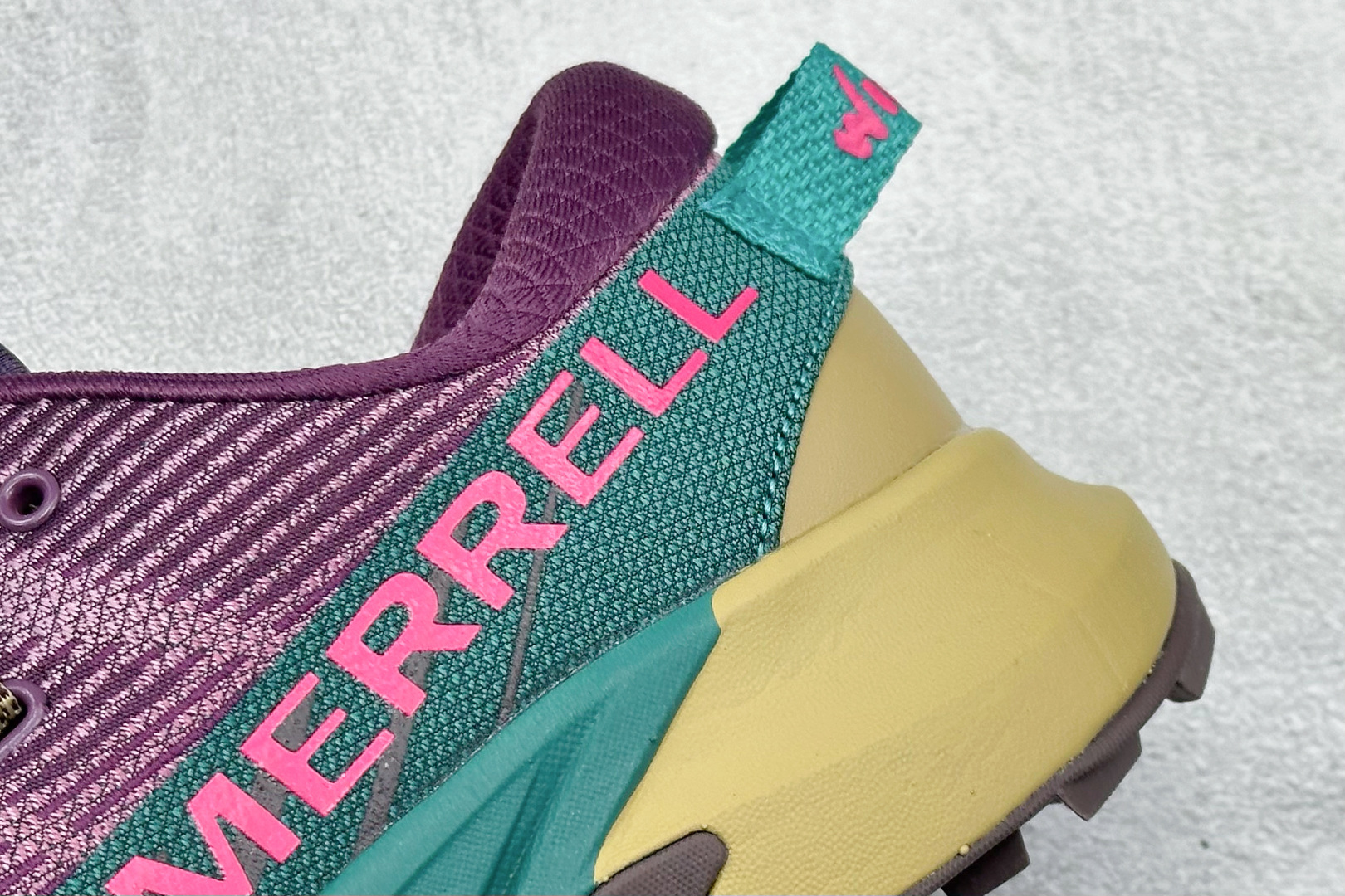 Merrell Agility Peak 4 X WILDTHINGS 迈乐 蜂鸟 减震防滑透气徒步越野