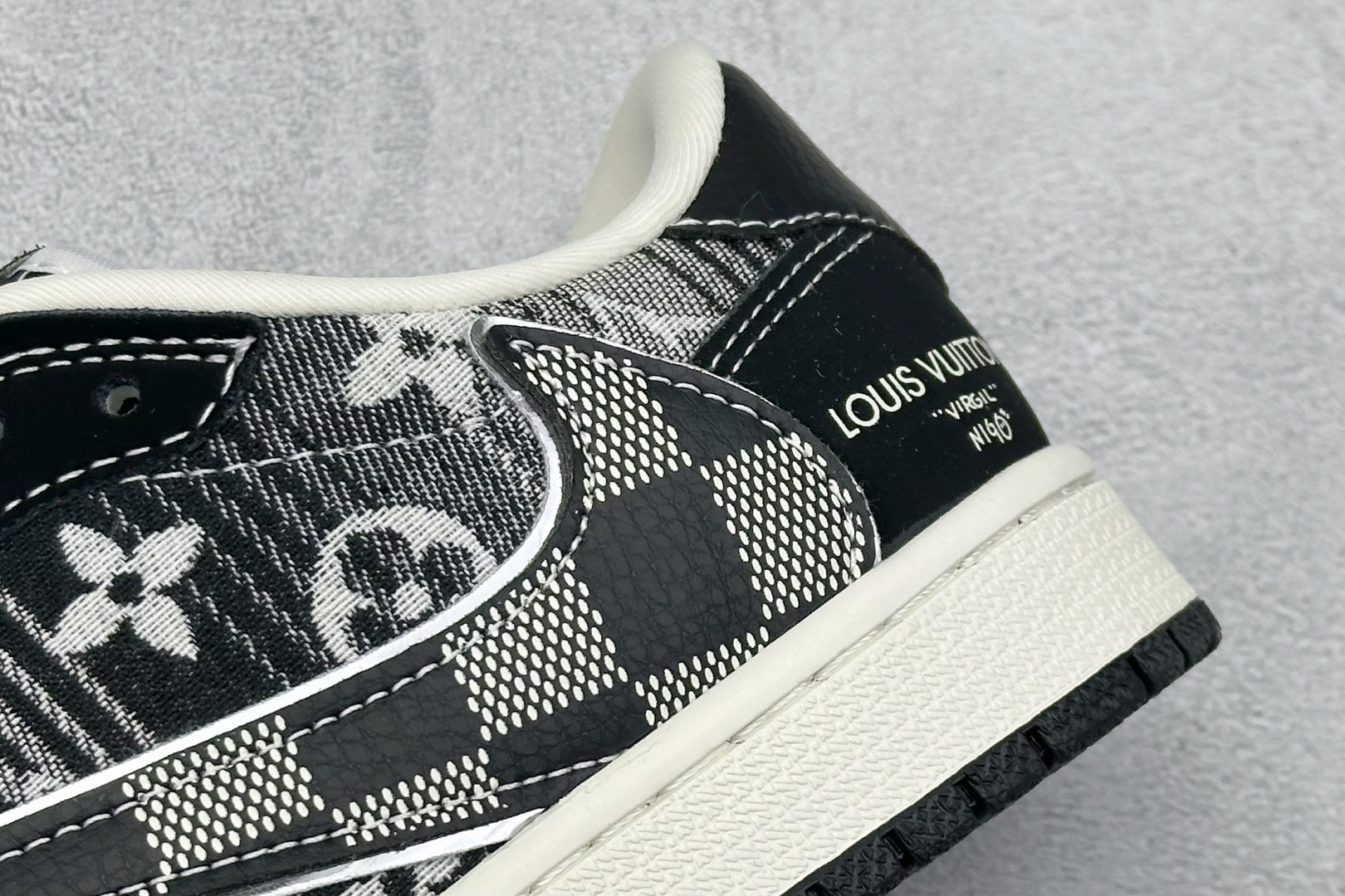 Air Jordan 1 Low AJ1 乔1 LV联名 高端定制 低帮复古篮球鞋 XS2025-063