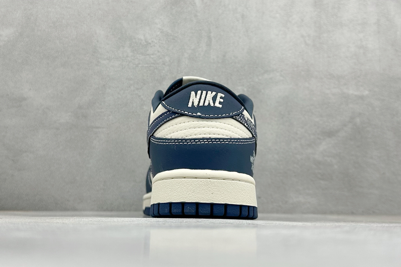 XC版Nike SB Dunk Low“ 北面联名——水墨蓝” 周年高端定制 低帮休闲板鞋 DG2025-003