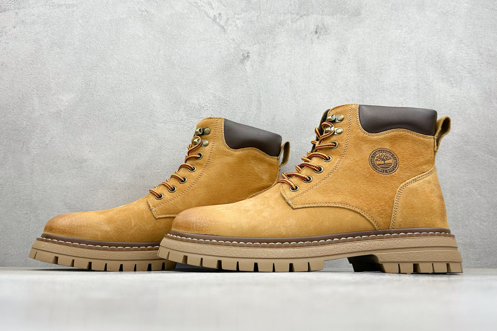 280 Timberland添柏岚/天伯伦户外高帮休闲大黄靴系列 TB10082